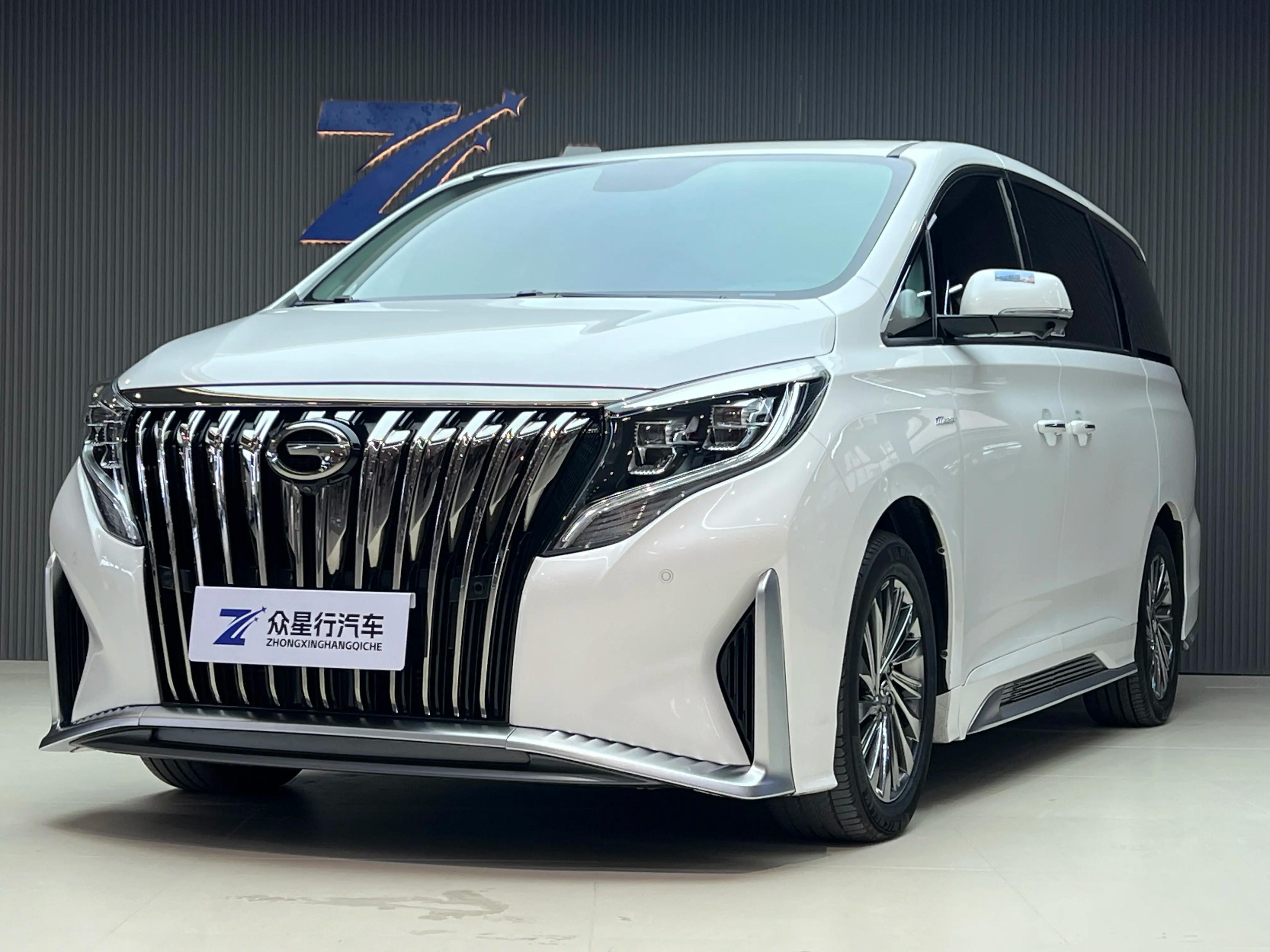 GAC Trumpchi M8 2022 г. 22121 км.