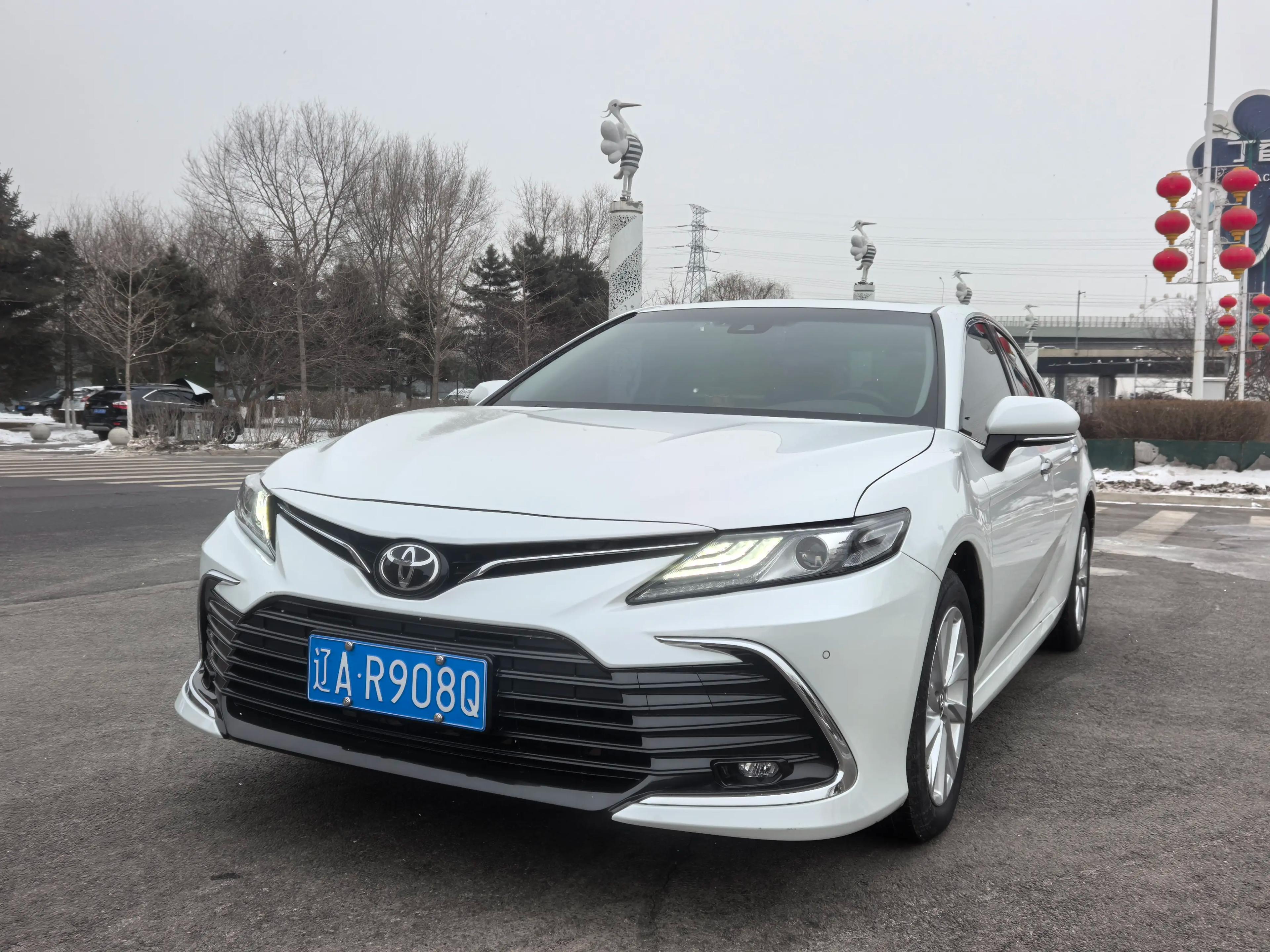 Toyota Camry 2022 г. 61000 км.