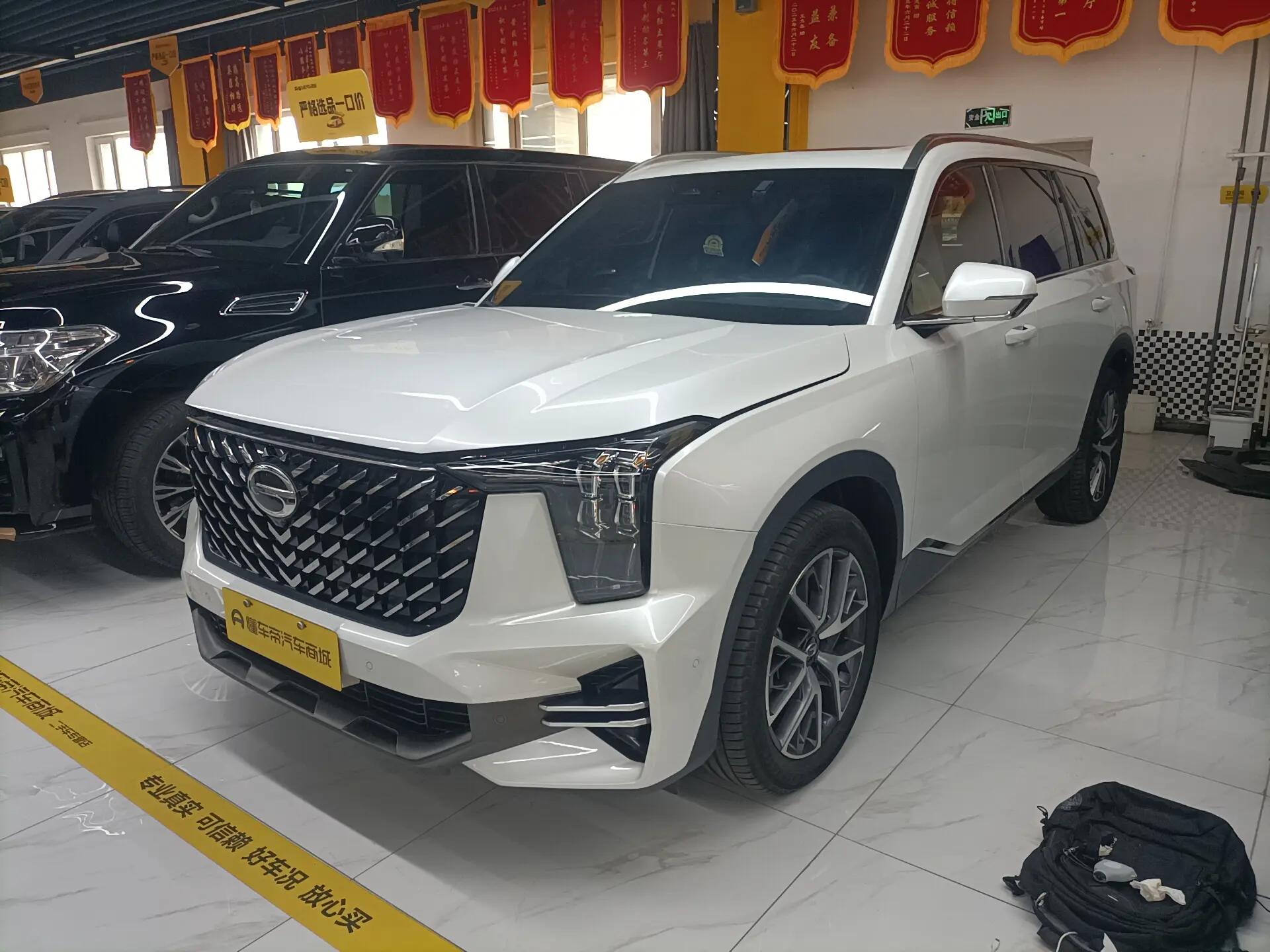 GAC Trumpchi GS8 2022 г. 35006 км.