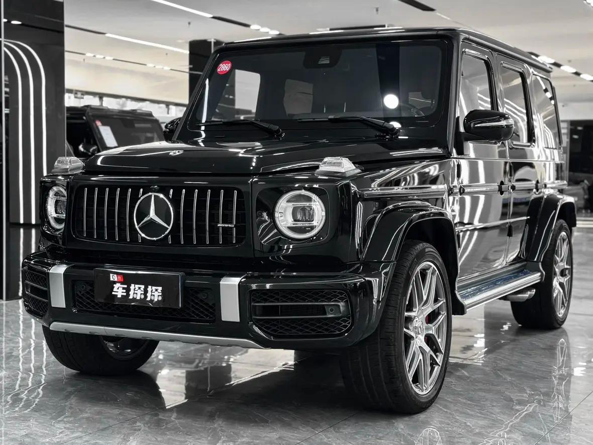 Mercedes-Benz G-Class AMG 2024 г. 27094 км.