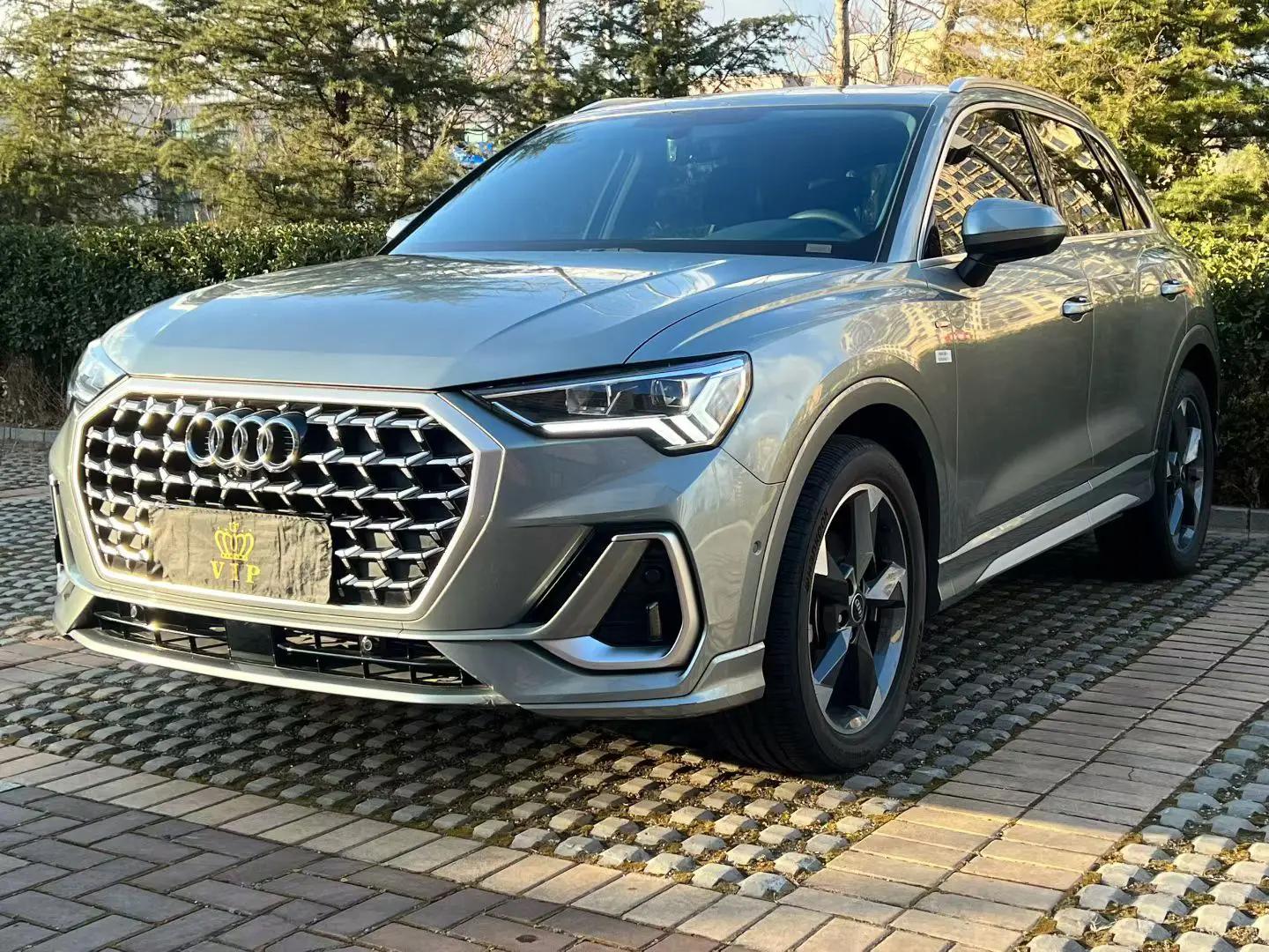 Audi Q3 2023 г. 13000 км.