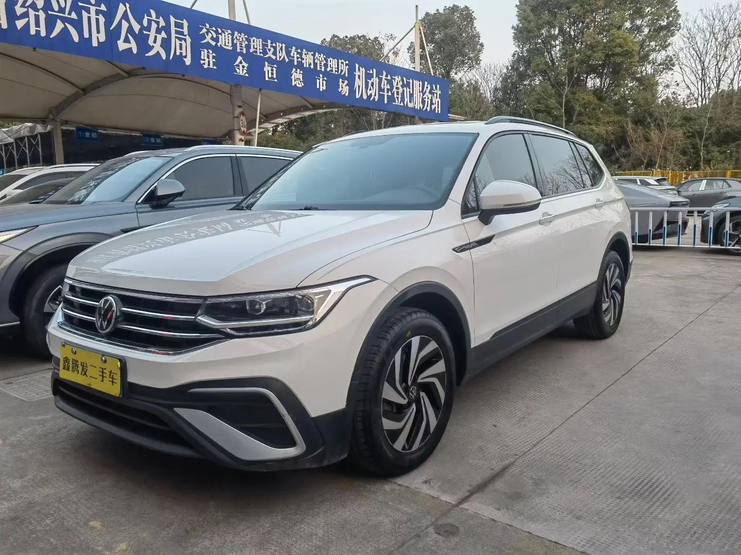 Volkswagen Tiguan L 2022 г. 90056 км.