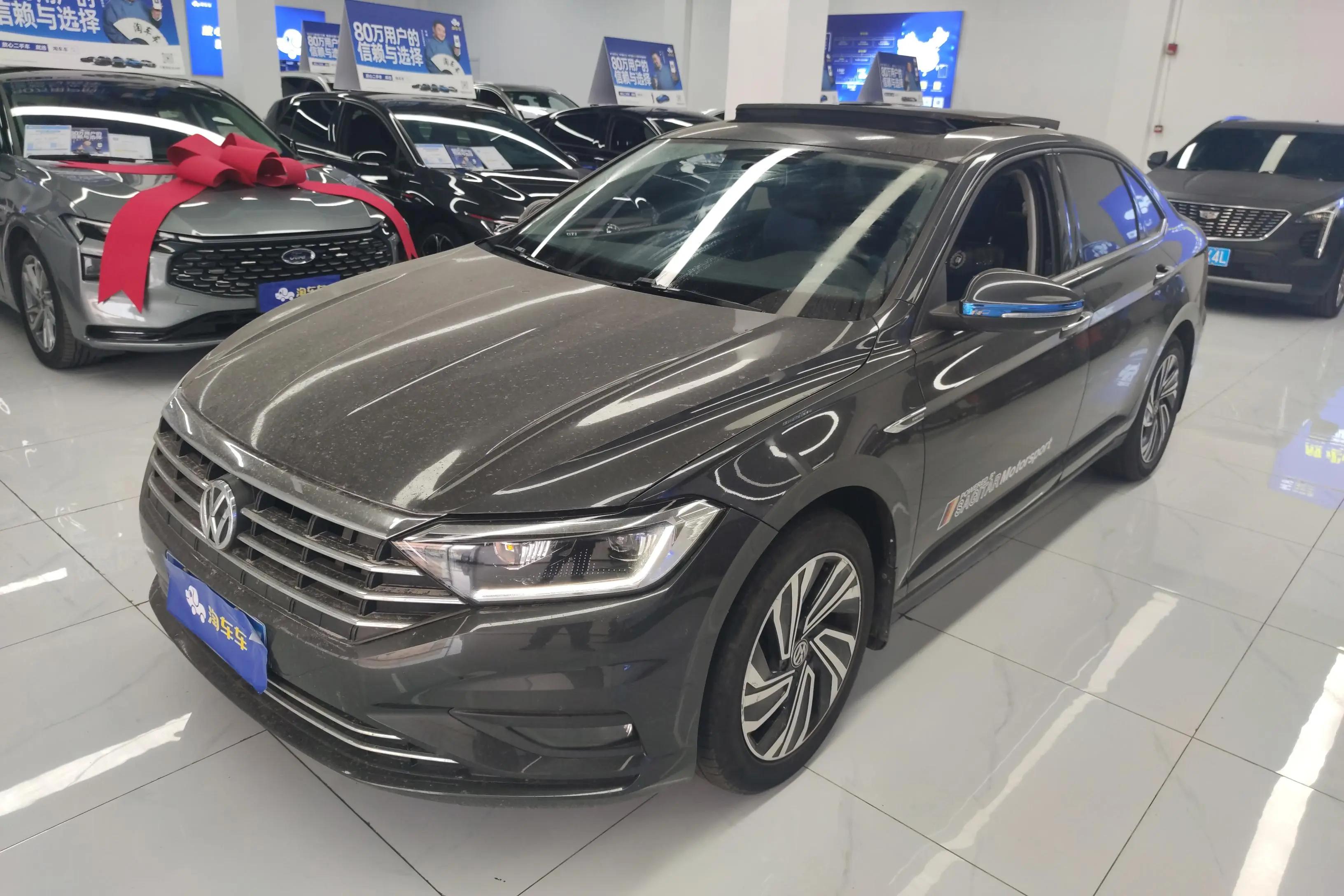 Volkswagen Sagitar 2022 г. 81446 км.