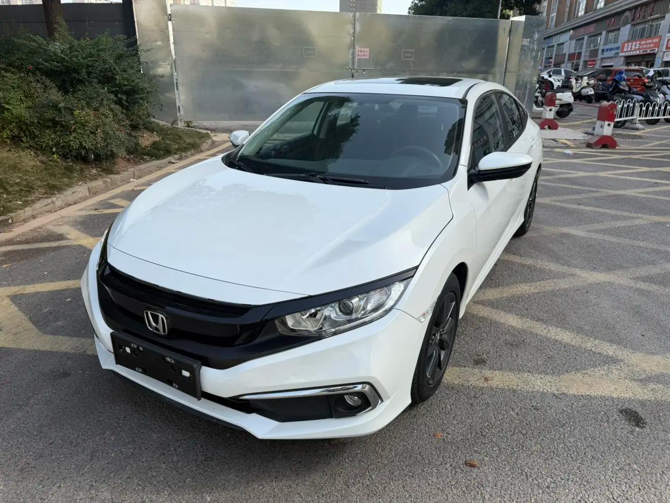 Honda Civic 2021 г. 43000 км.