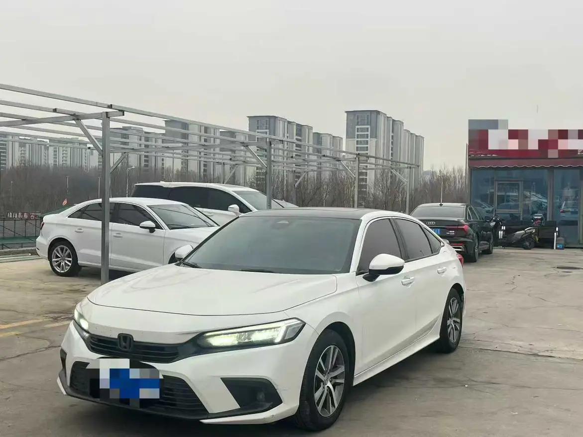 Honda Civic 2023 г. 42070 км.