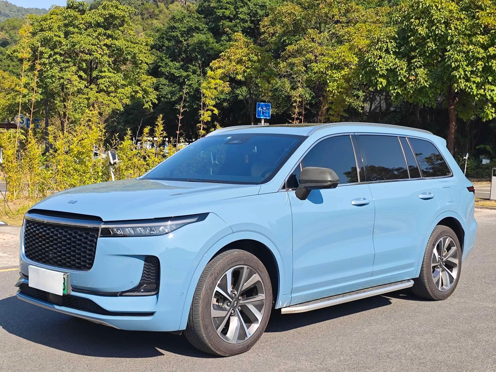 Lixiang ONE 2021 г. 99118 км.