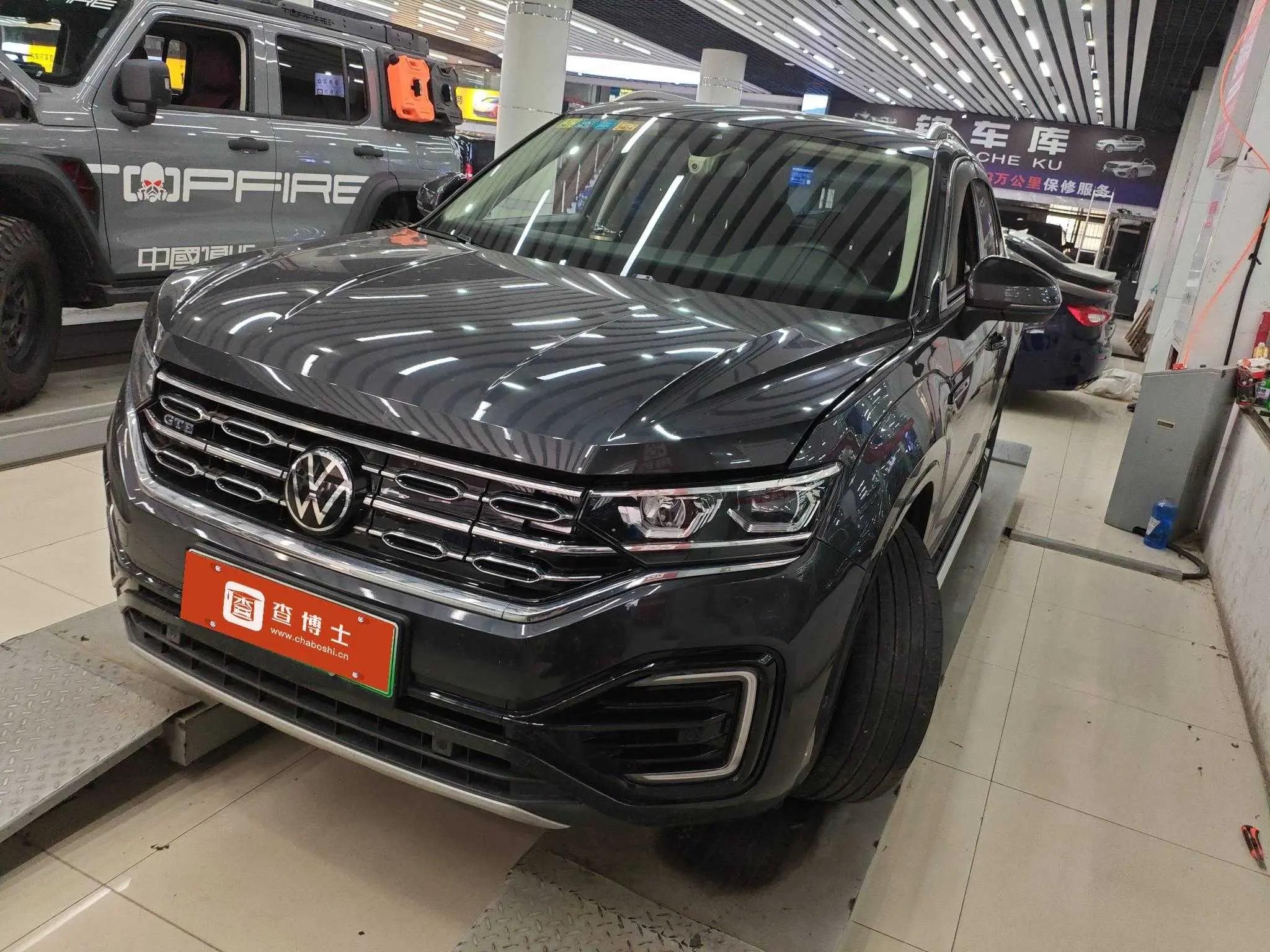 Volkswagen Tayron GTE 2021 г. 77125 км.
