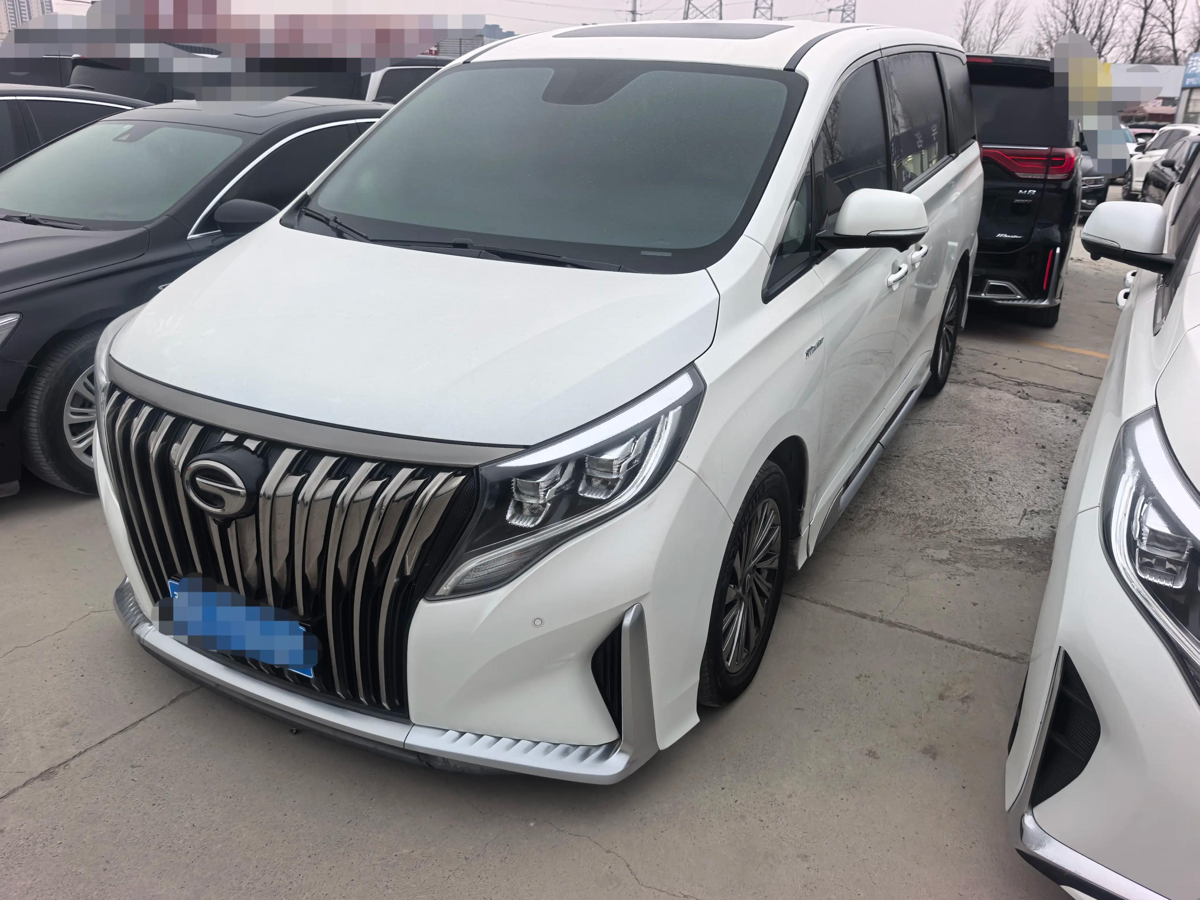 GAC Trumpchi M8 2021 г. 60012 км.