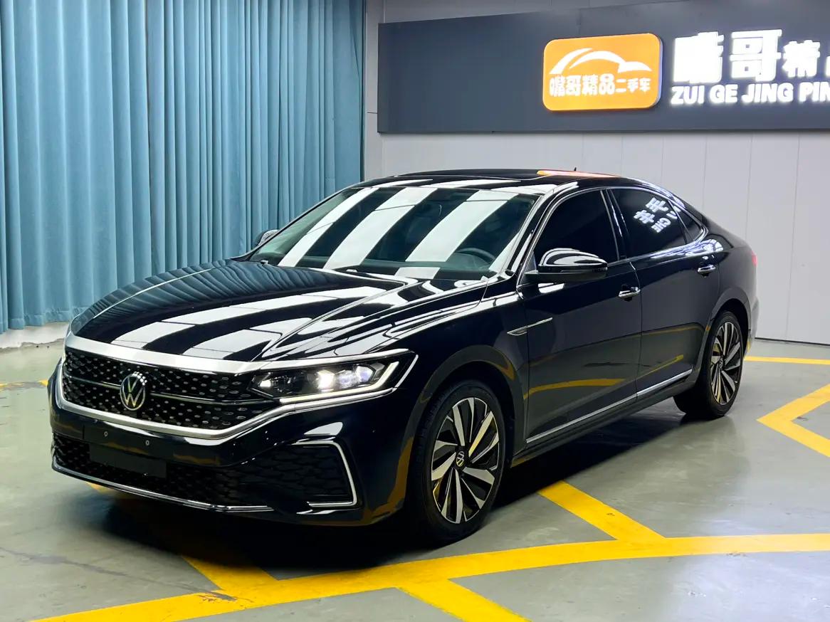 Volkswagen Passat 2022 г. 70082 км.