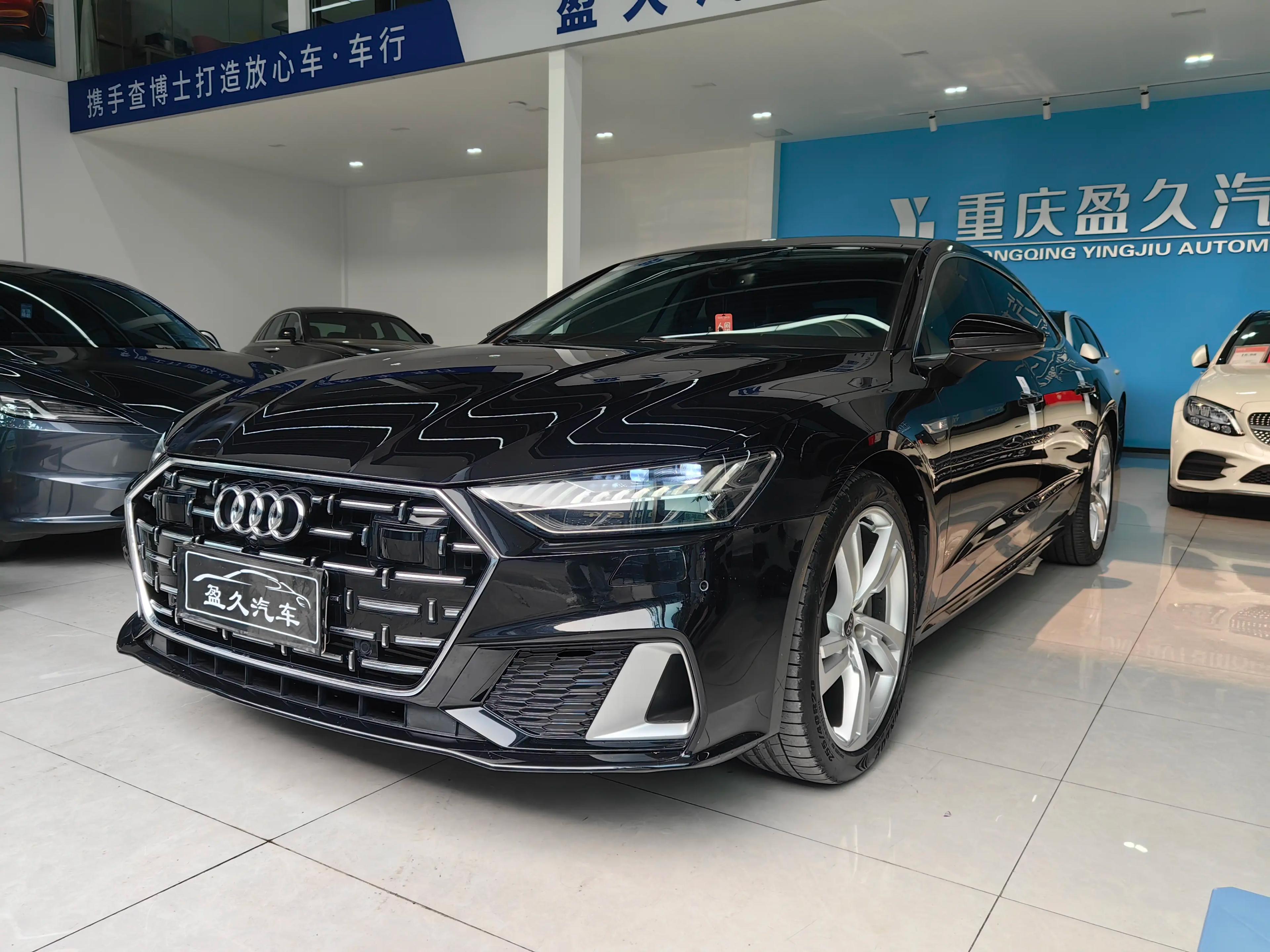 Audi A7L 2023 г. 68000 км.