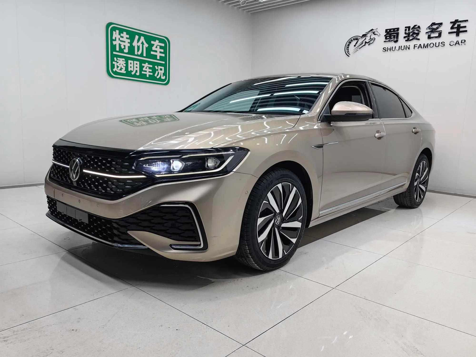 Volkswagen Passat 2022 г. 101203 км.