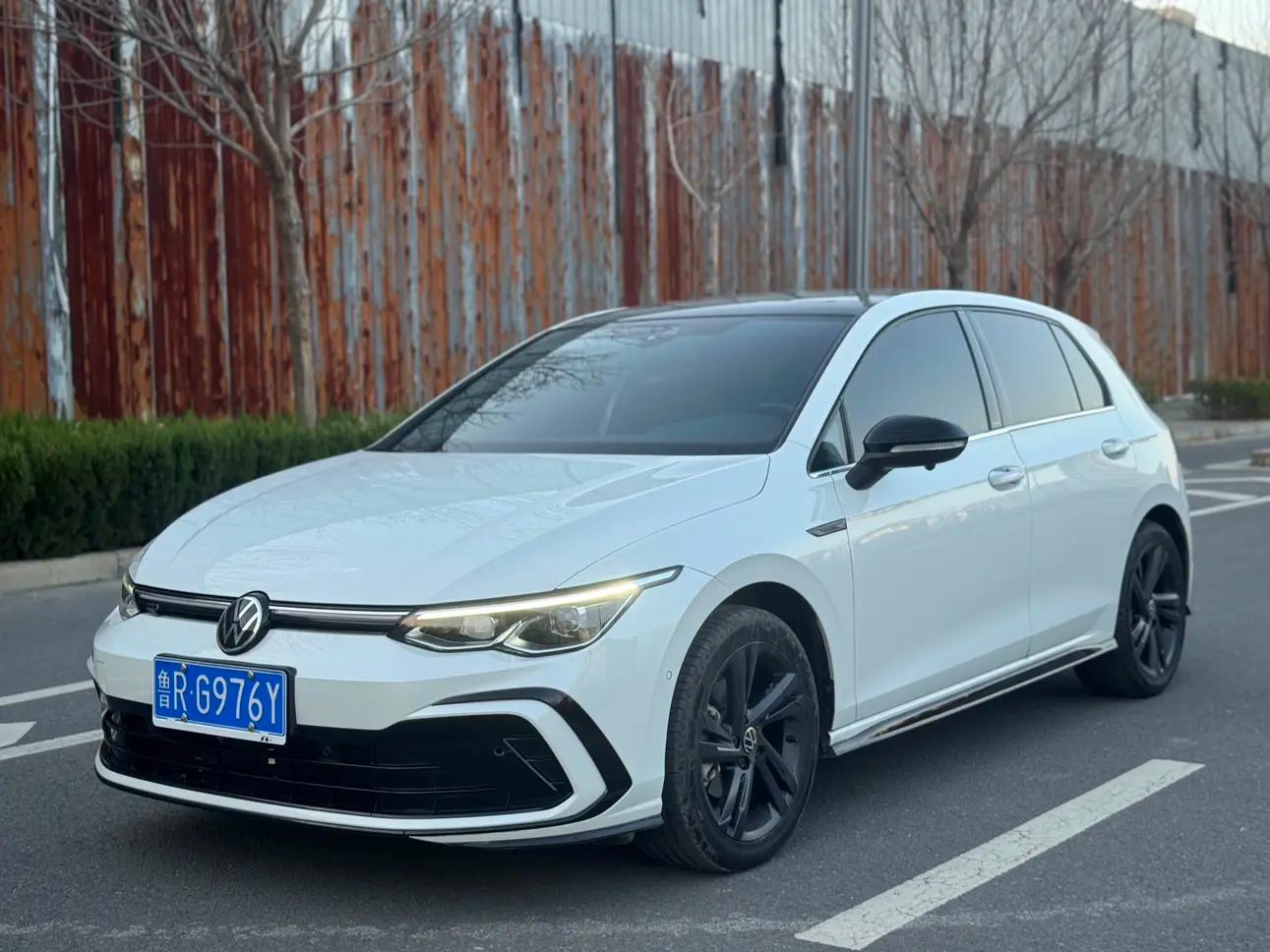 Volkswagen Golf 1.4 TSI DSG (125 л.с.) 2022 г. 30003 км