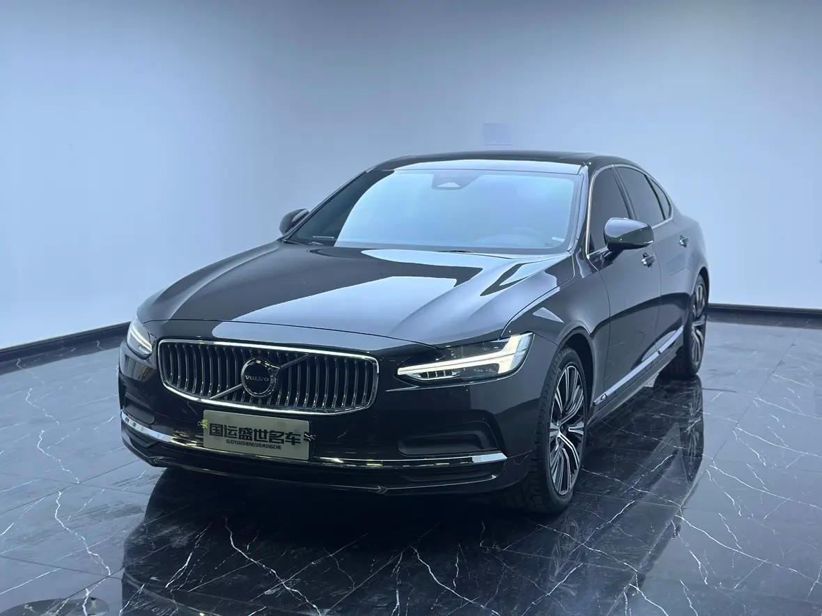 Volvo S90 2022 г. 72030 км.