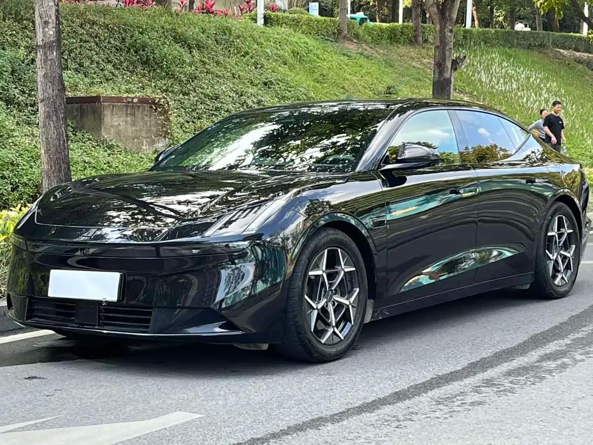 Lynk & Co Z10 2025 г. 20073 км.