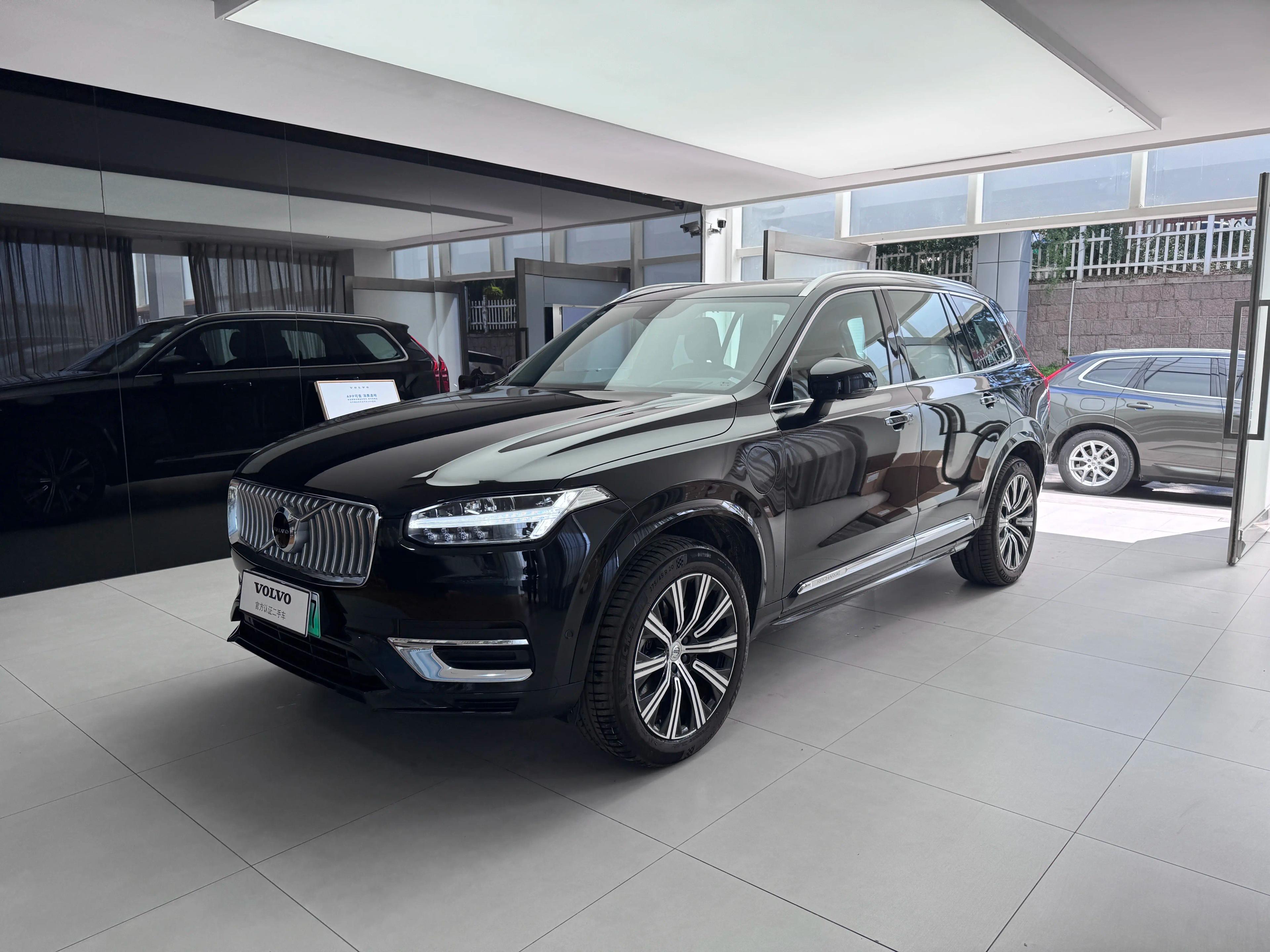 Volvo XC90 PHEV 2023 г.