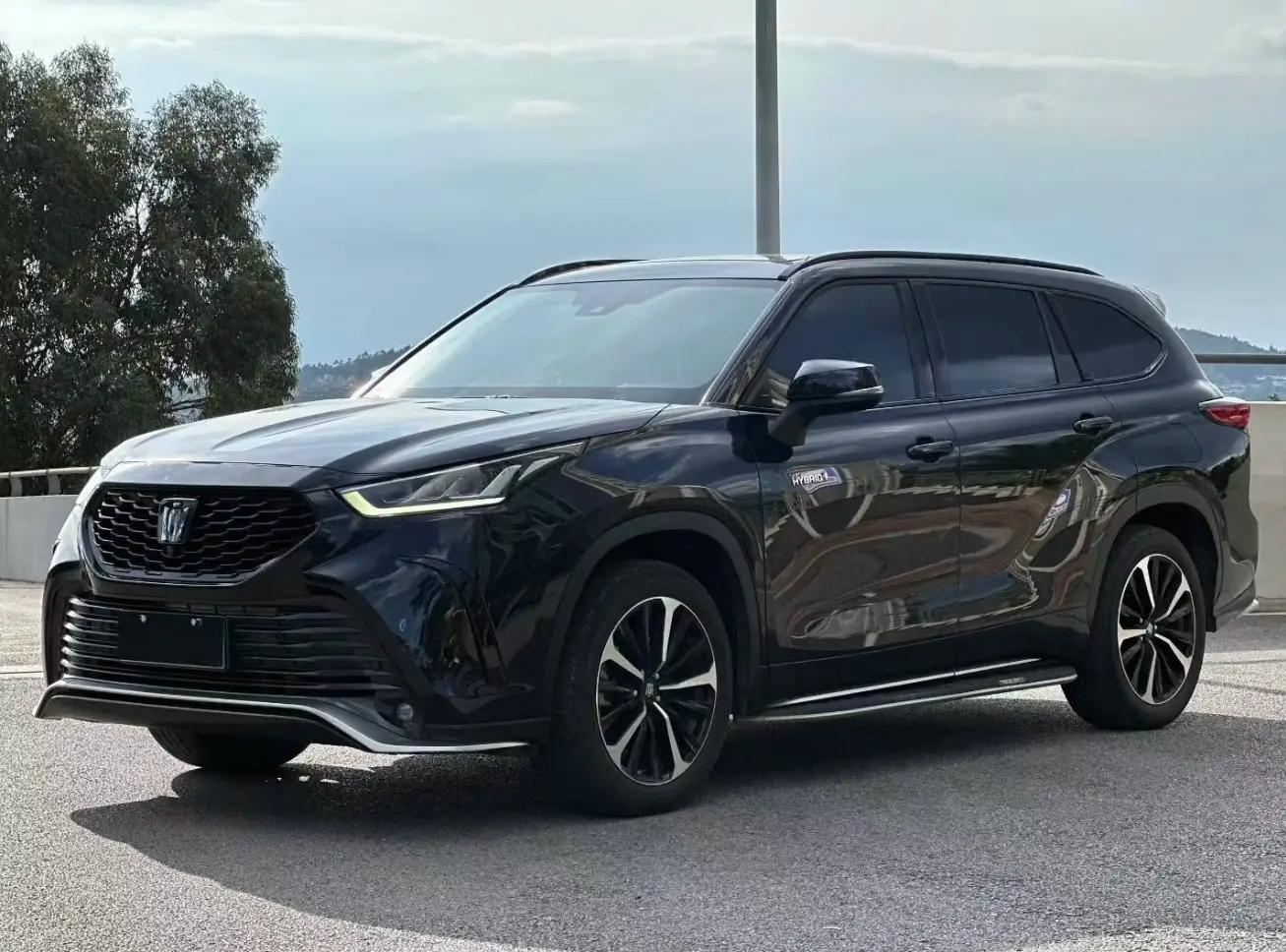 Toyota Crown Kluger 2022 г.