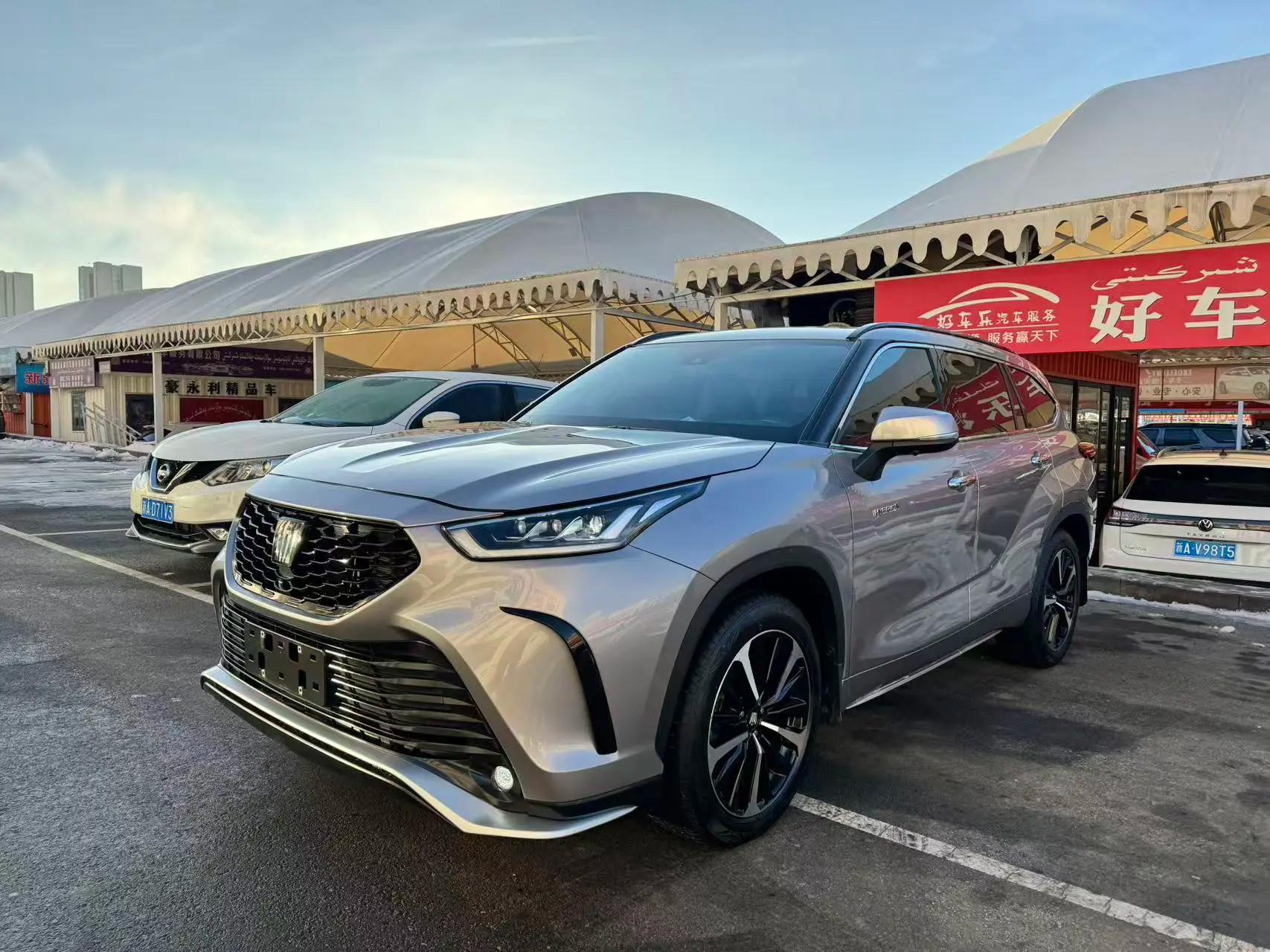 Toyota Crown Kluger 2022 г.