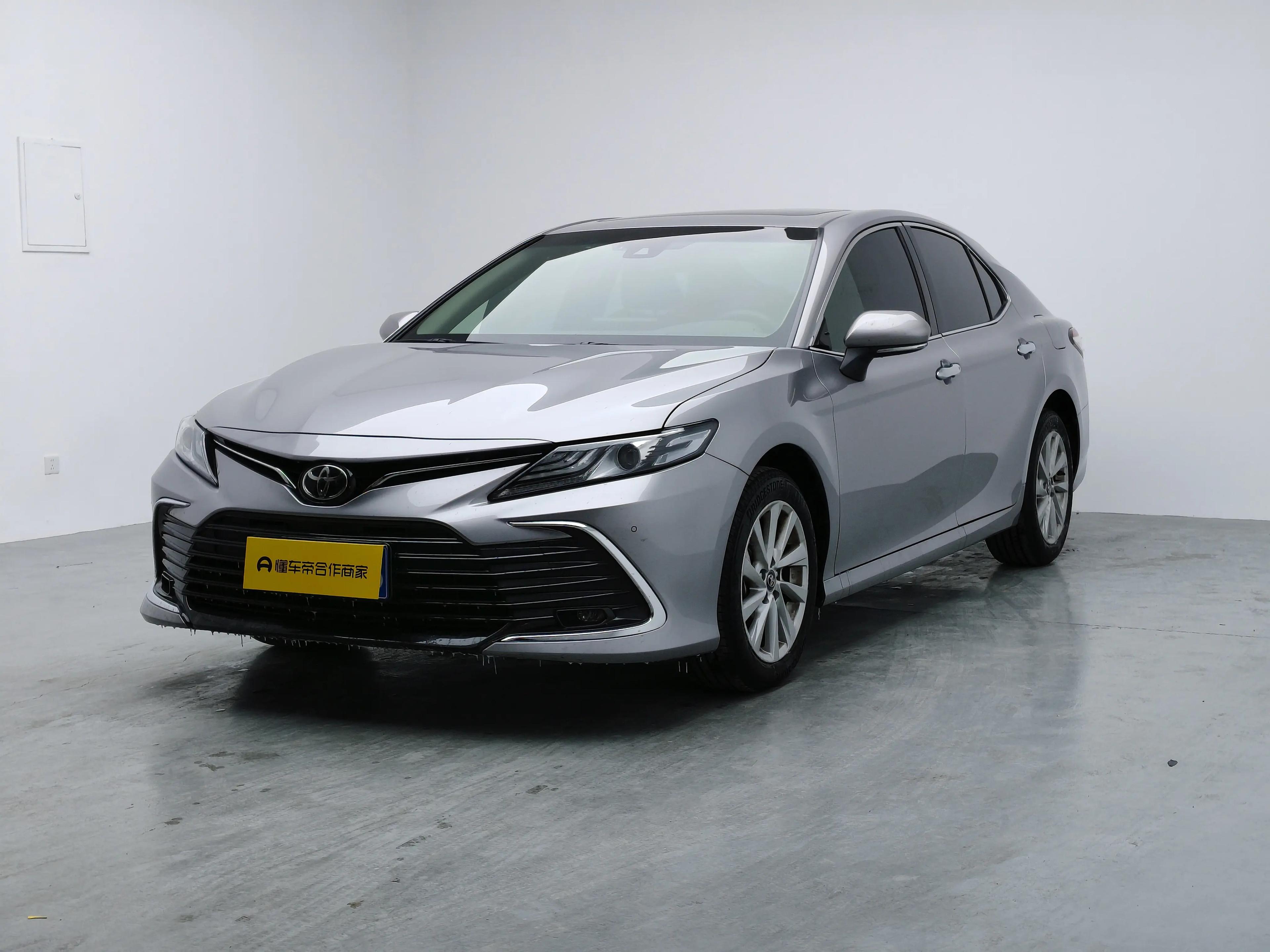 Toyota Camry 2022 г. 18071 км.