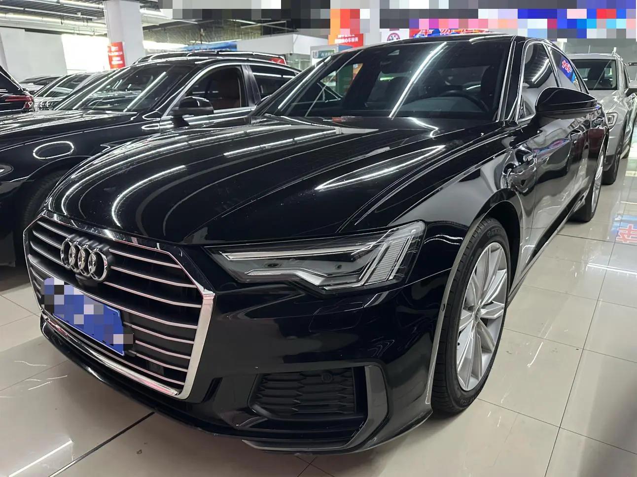 Audi A6L 2022 г. 40700 км.