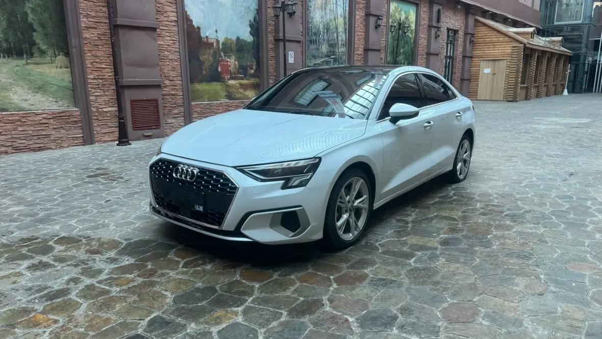 Audi A3 2022 г. 54030 км.