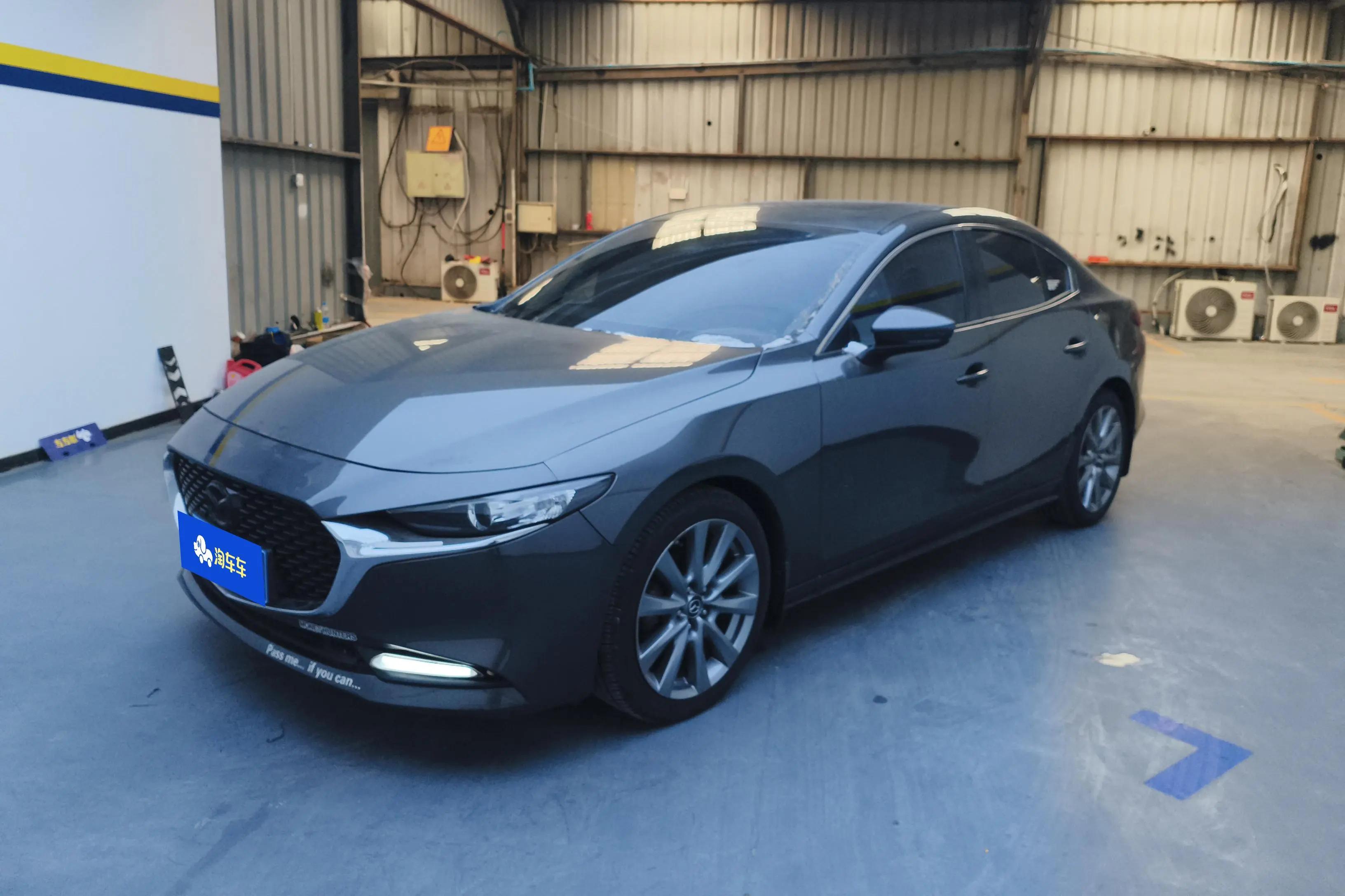 Mazda Axela 2022 г.