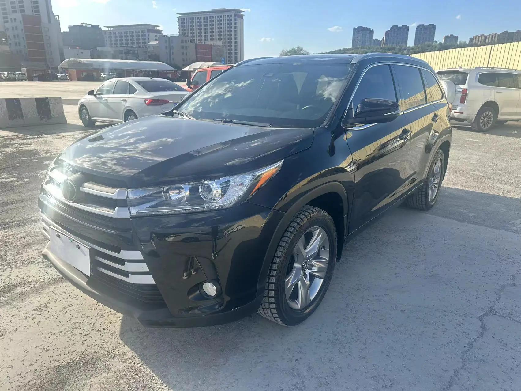 Toyota Highlander 2021 г. 83101 км.