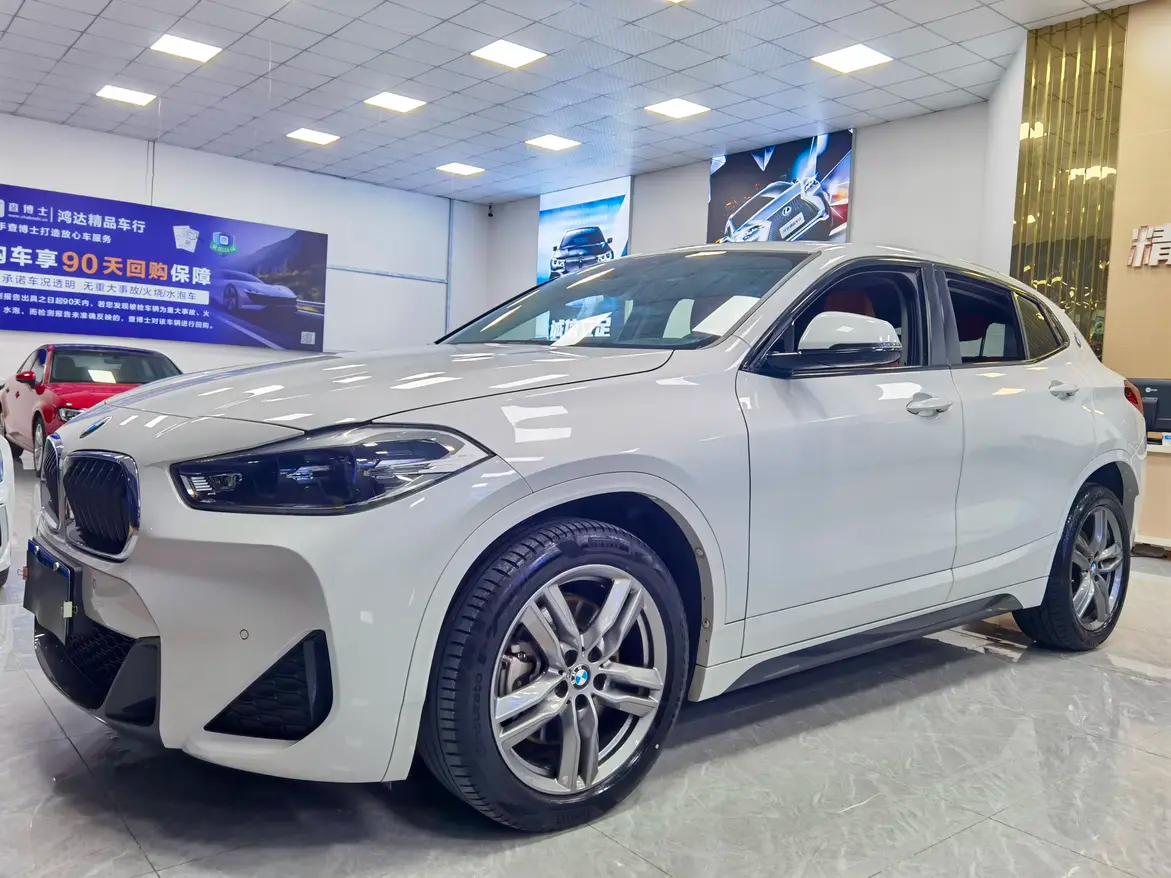 BMW X2 2022 г. 48122 км.