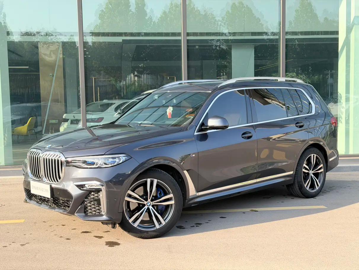 BMW X7 2020 г.