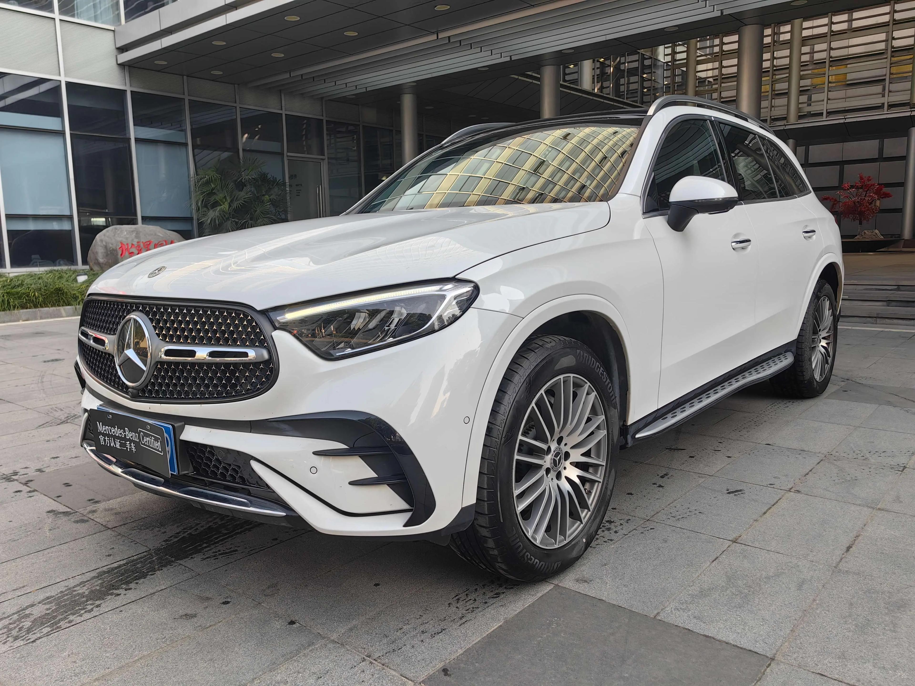 Mercedes-Benz GLC 2024 г. 37031 км.