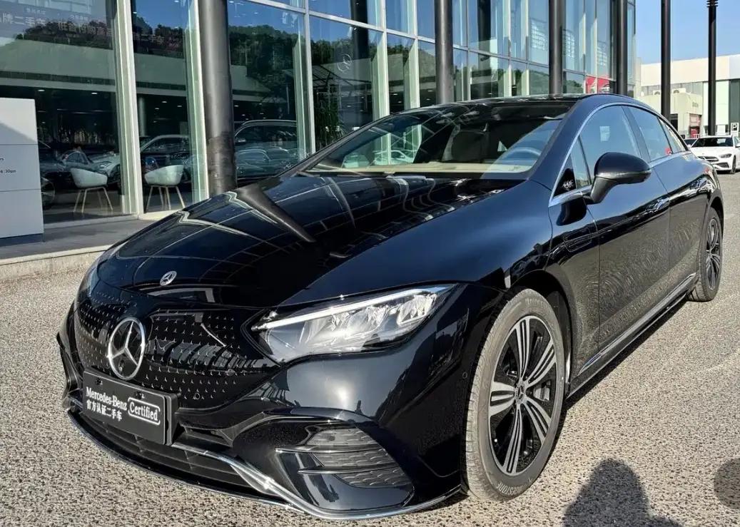 Mercedes-Benz EQE 2025 г.