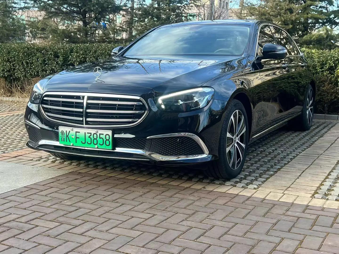 Mercedes-Benz E-Class PHEV 2023 г. 31071 км.