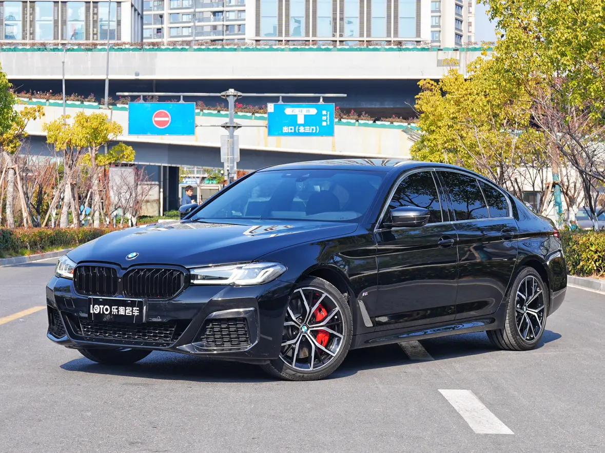 BMW 5 Series 2022 г.