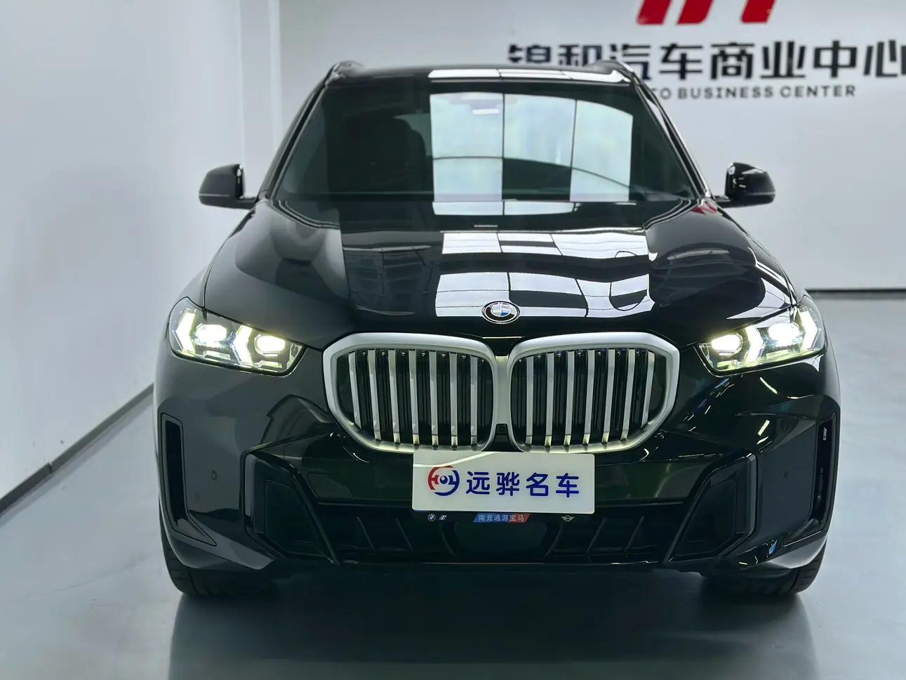 BMW X5 2025 г. 4021 км.