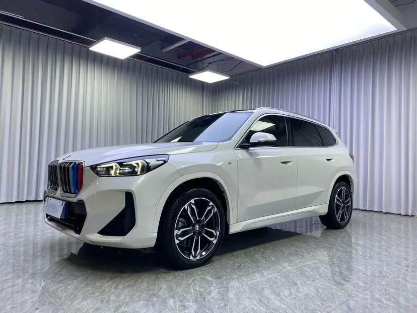 BMW X1 2023 г. 16056 км.