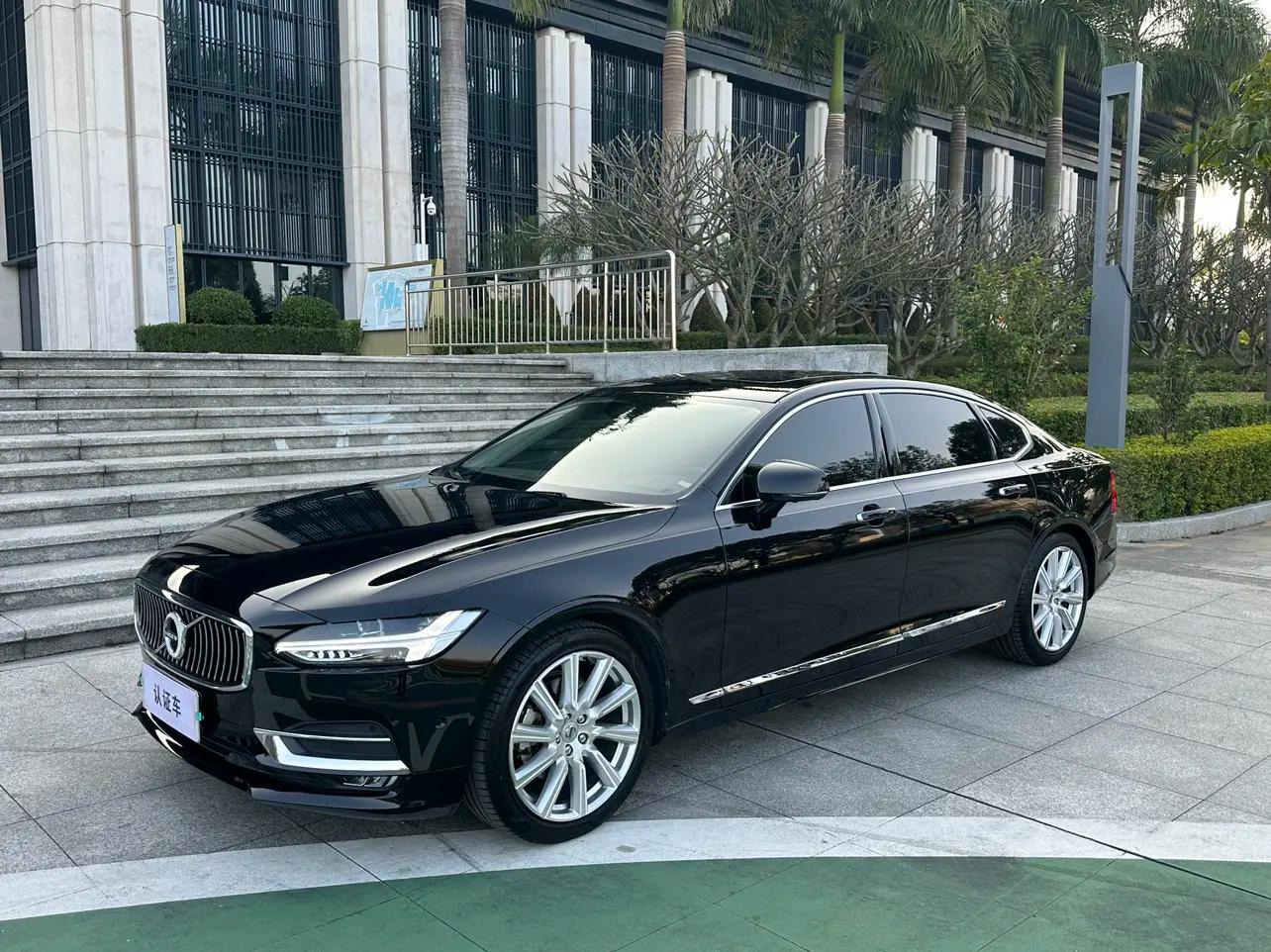 Volvo S90 2019 г.