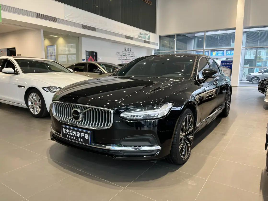 Volvo S90 2021 г. 20091 км.