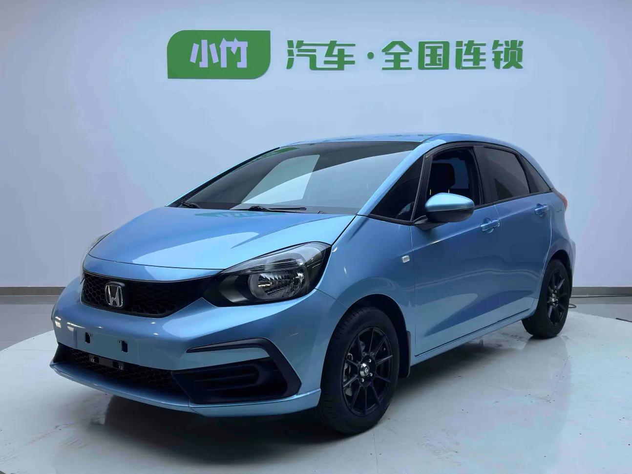 Honda Fit 2022 г. 2113 км.