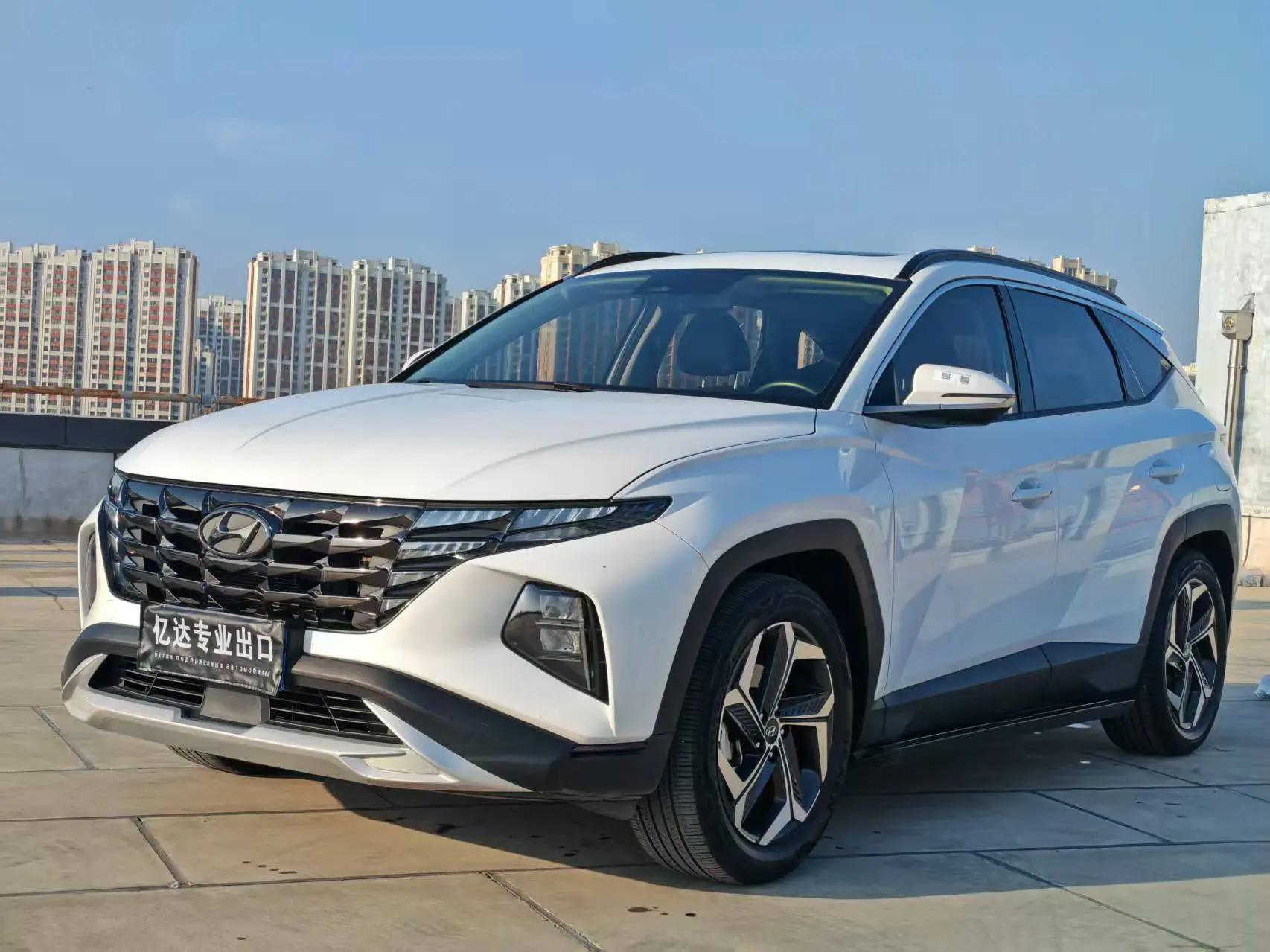 Hyundai Tucson L 2021 г. 20022 км.