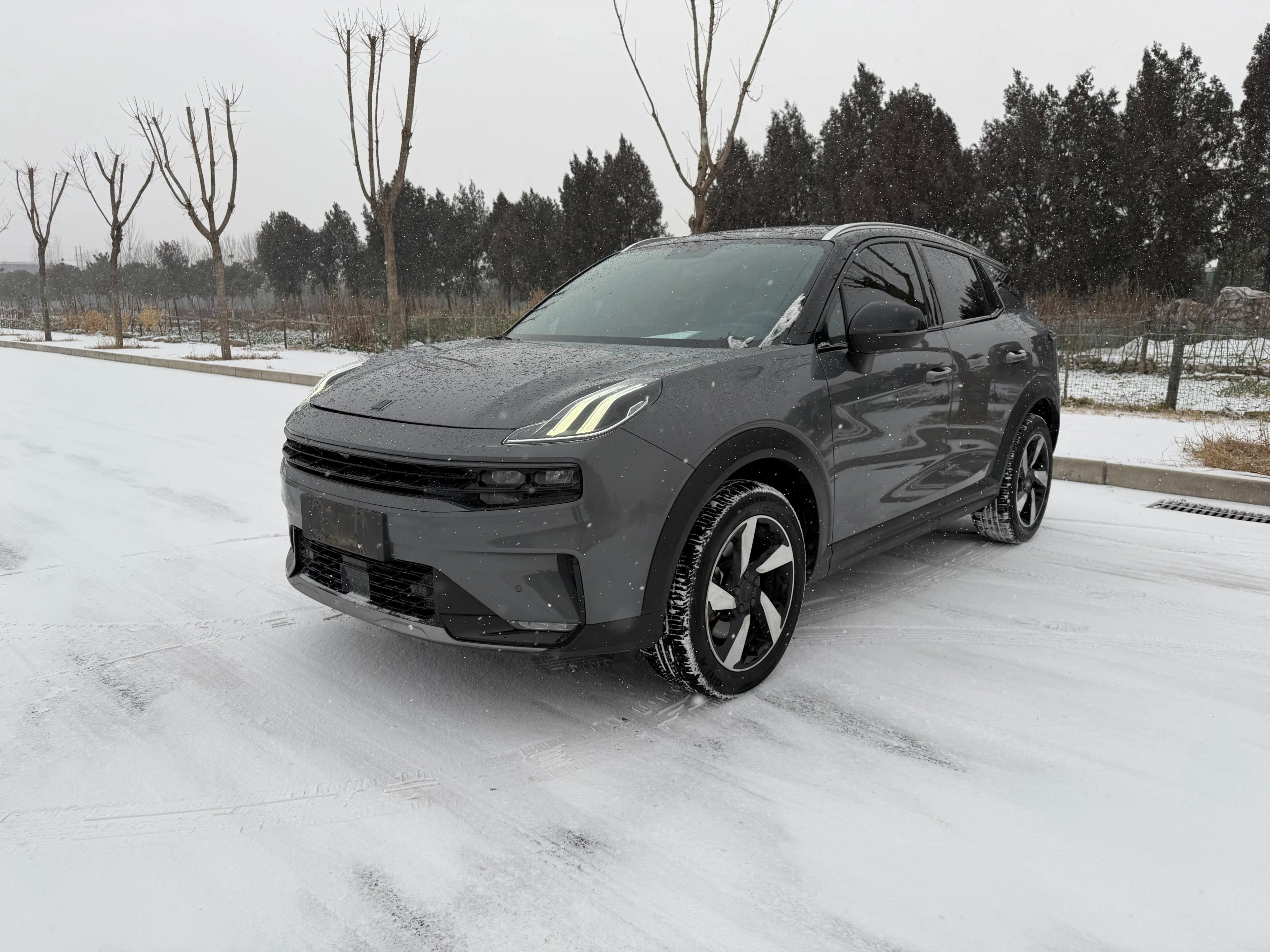 Lynk & Co 06 2021 г. 35546 км.