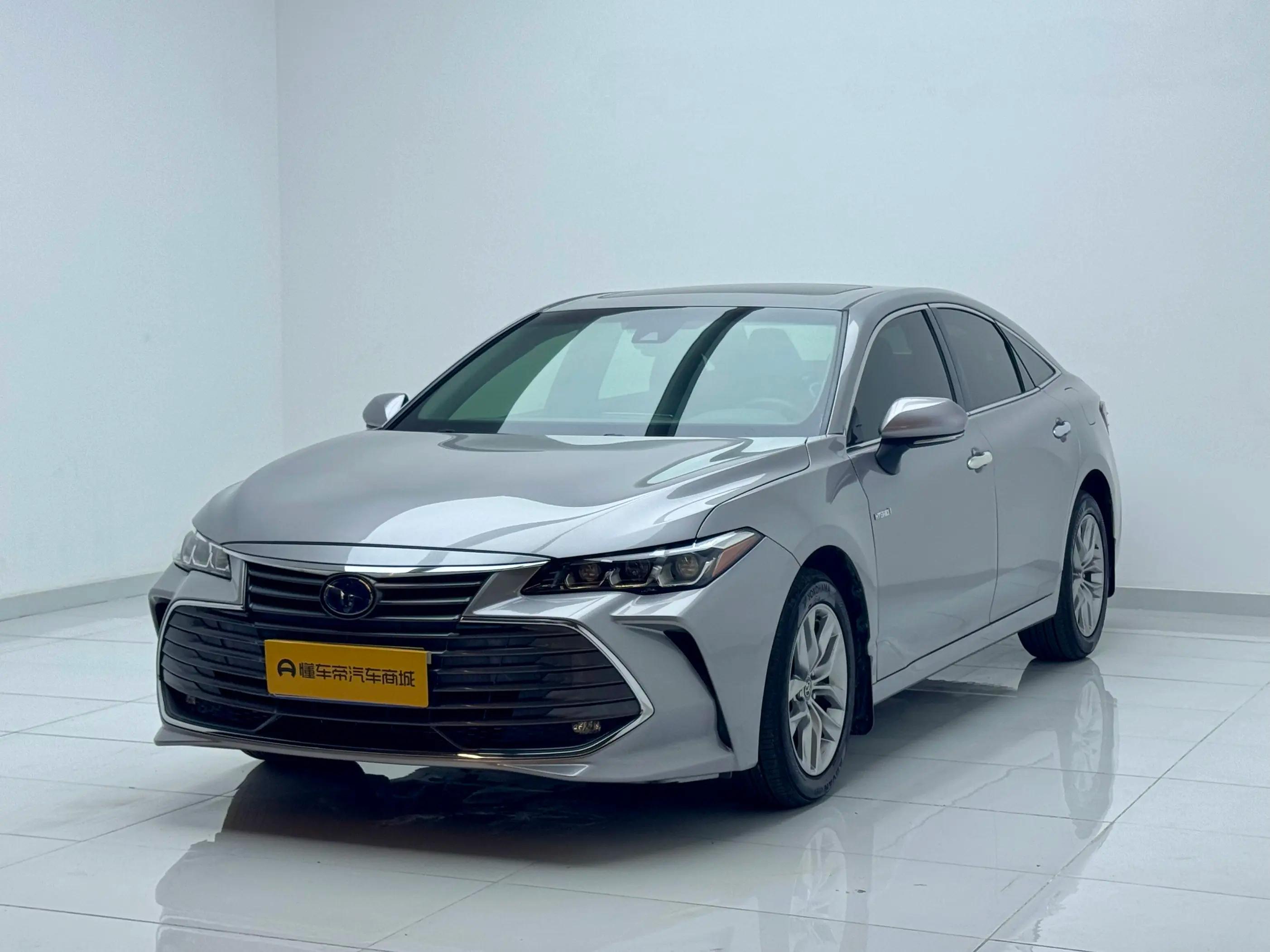 Toyota Avalon 2021 г. 63200 км.