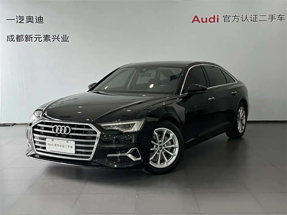 Audi A6L 2023 г. 18507 км.