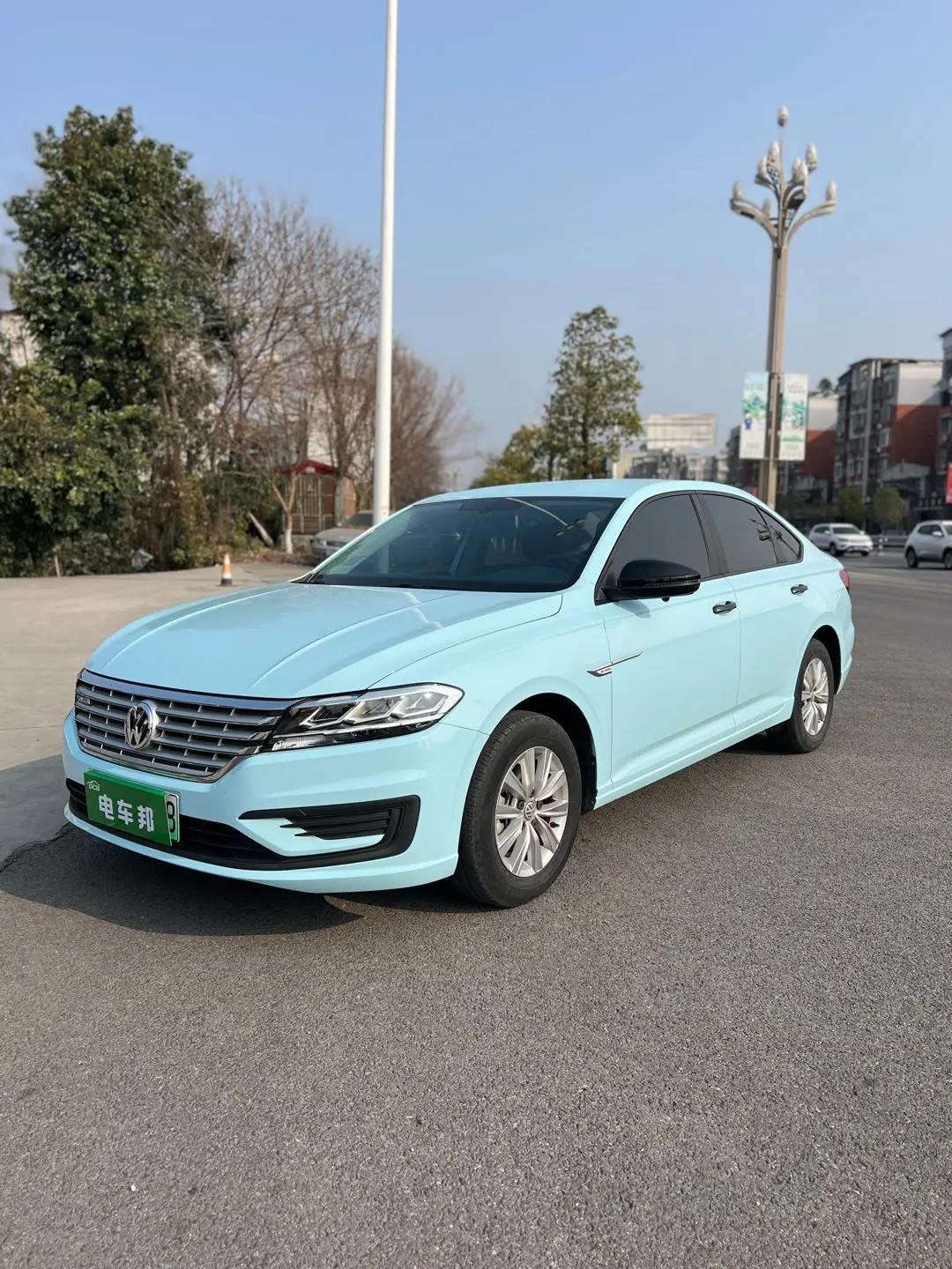 Volkswagen Lavida pure electric 2021 г. 15057 км.
