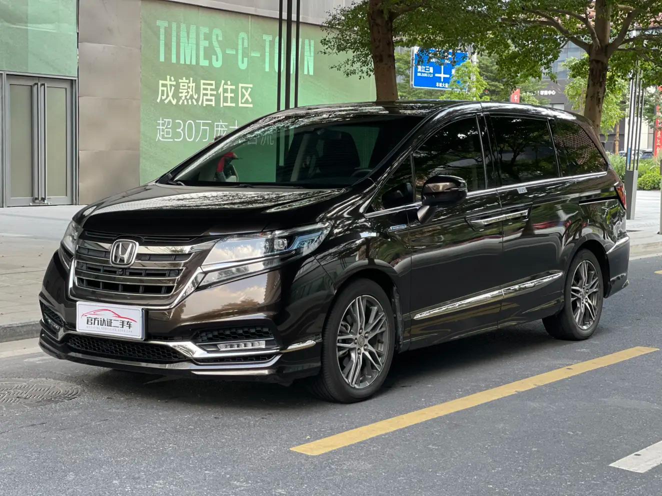 Honda Elysion 2019 г.