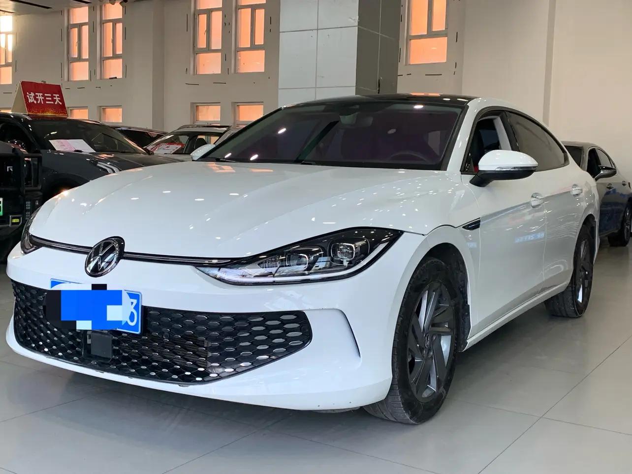 Volkswagen Lamando 2024 г. 20134 км.