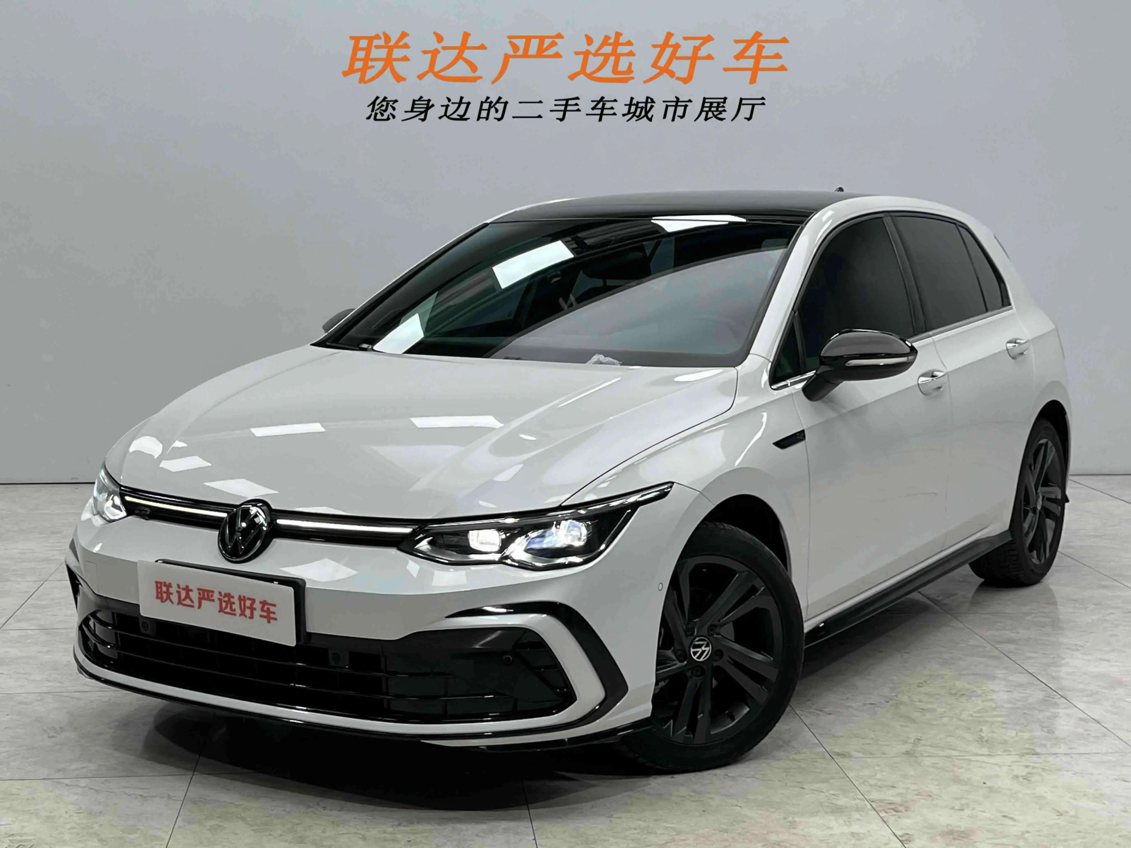 Volkswagen Golf 2023 г. 31300 км.