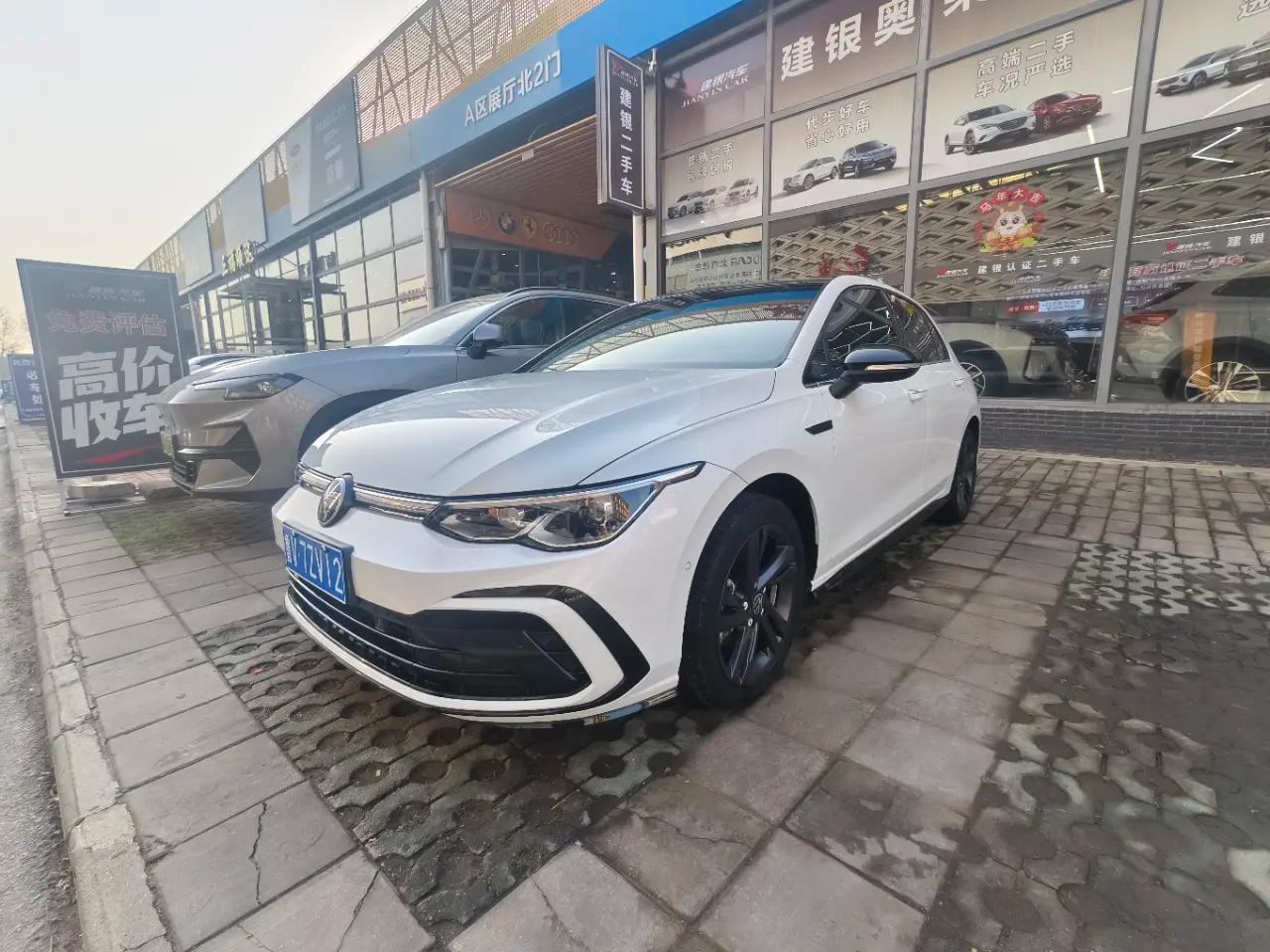 Volkswagen Golf 1.4 TSI DSG (125 л.с.) 2022 г. 28002 км