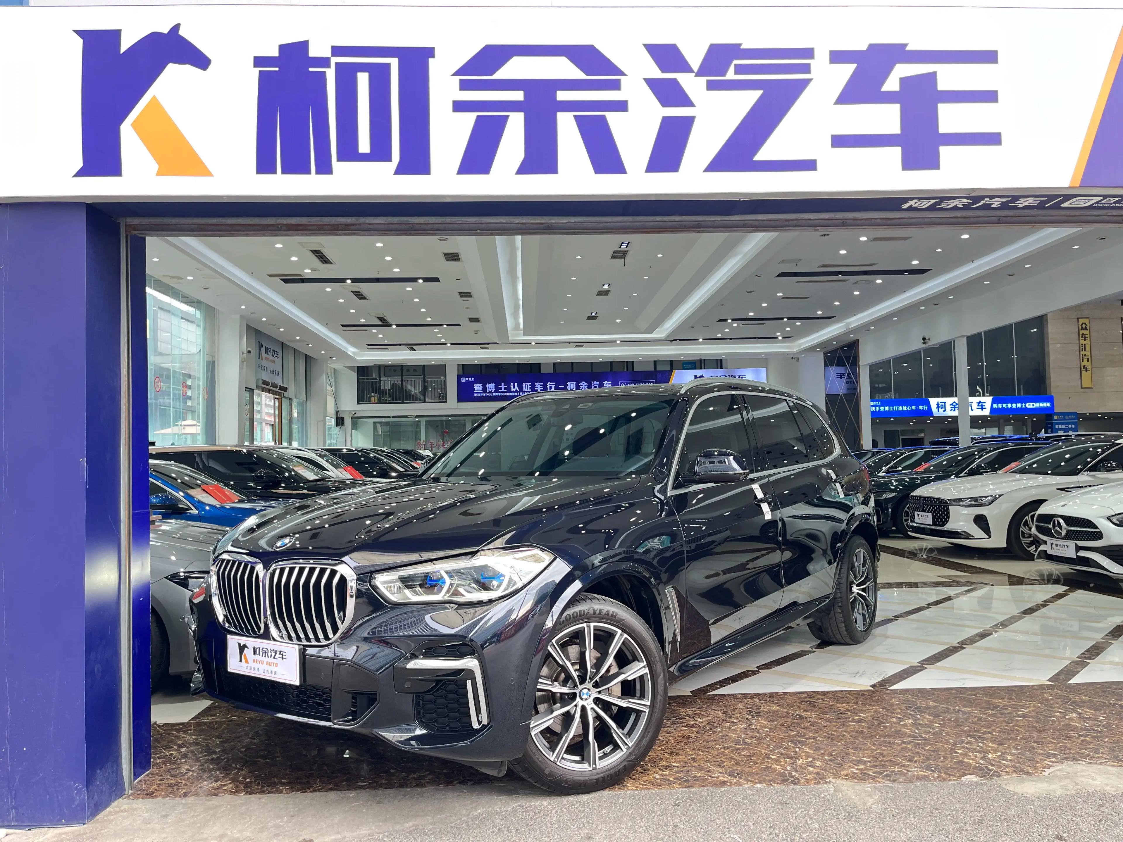 BMW X5 2023 г. 62900 км.