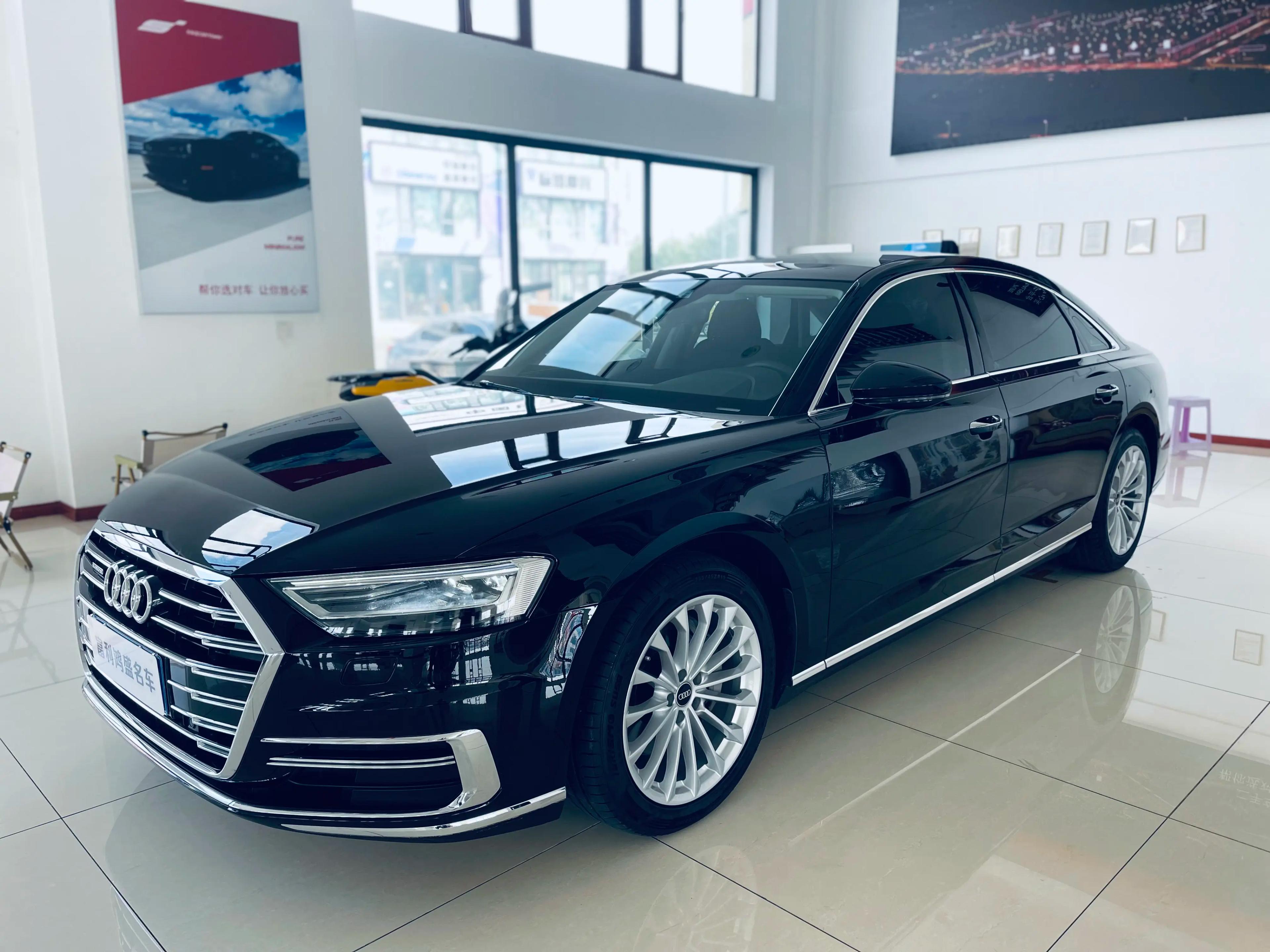 Audi A8 2022 г. 43031 км.