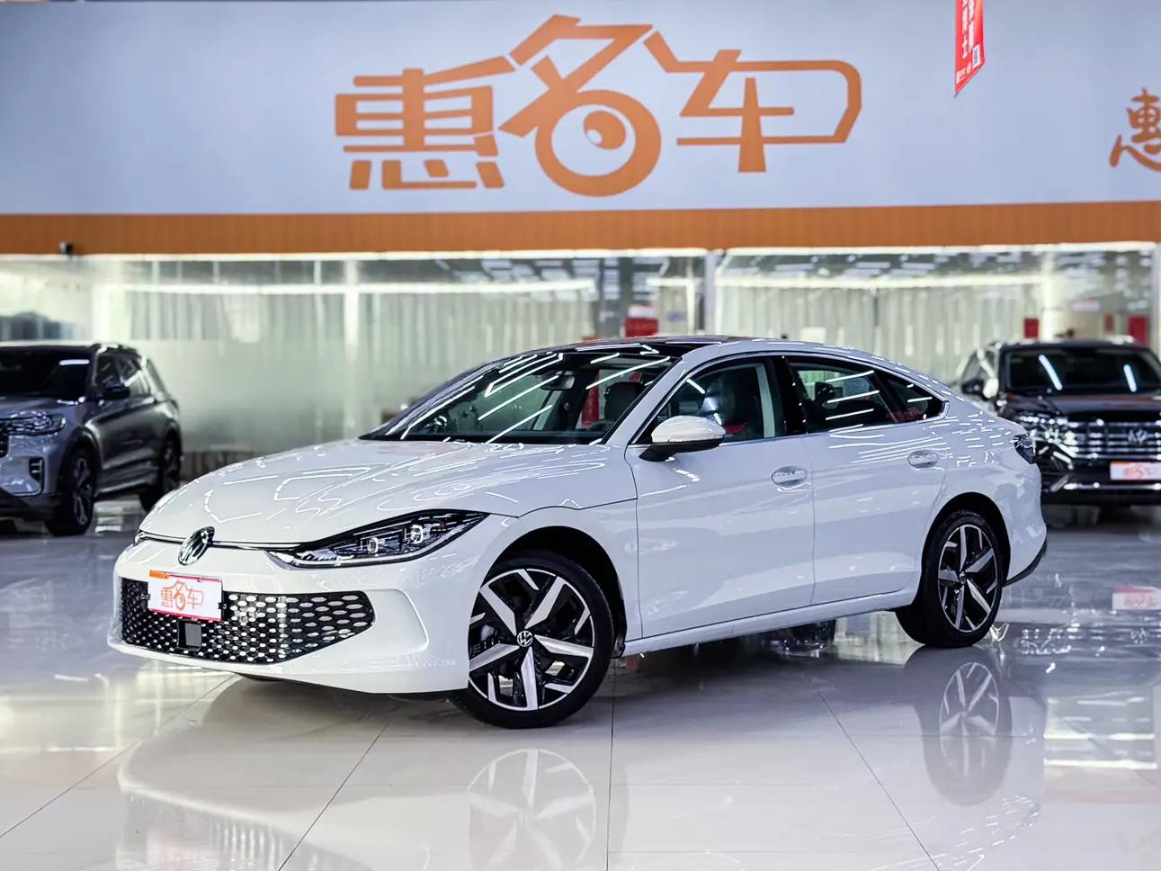 Volkswagen Lamando 2024 г. 3937 км.
