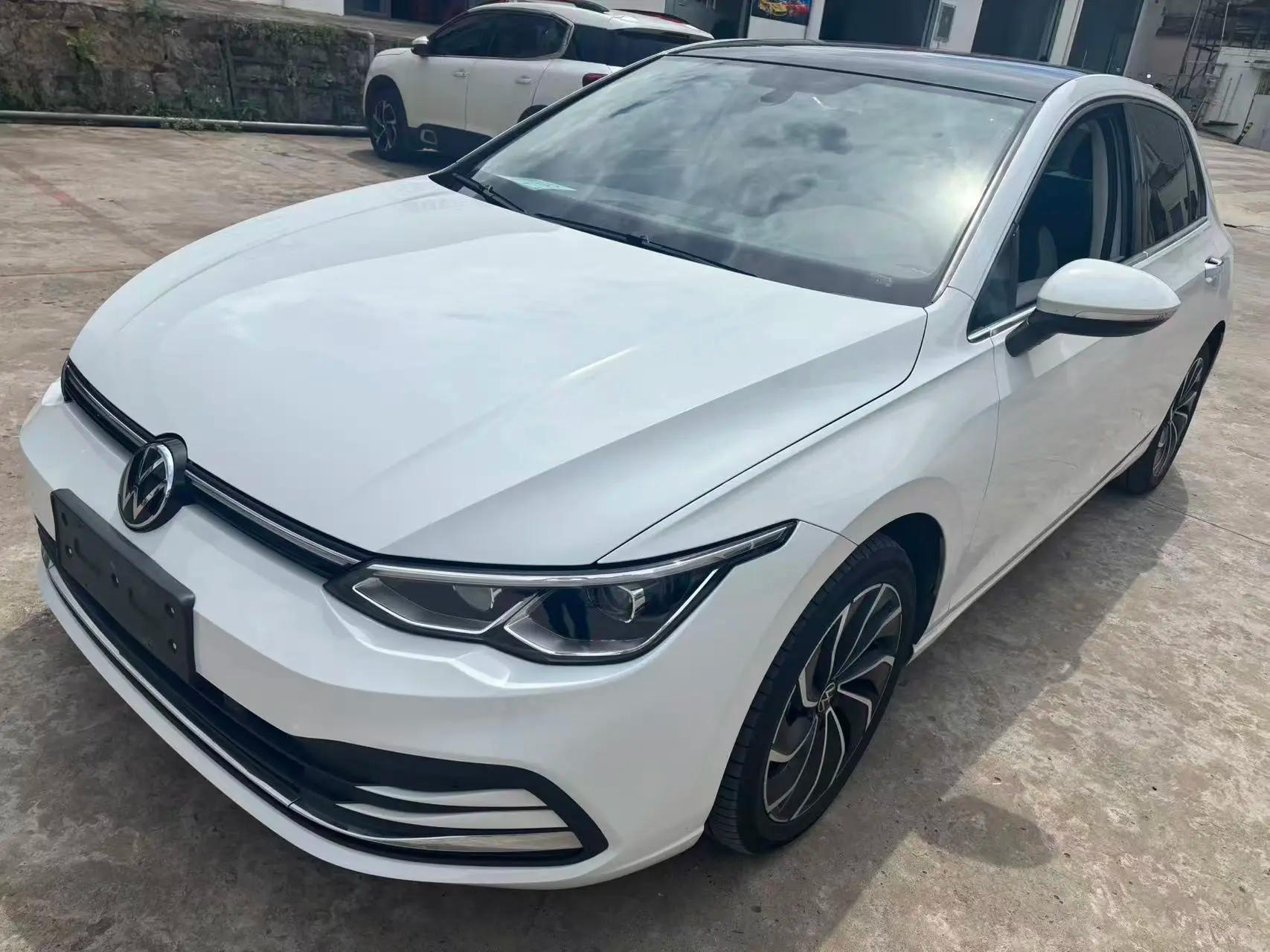 Volkswagen Golf 2021 г. 62129 км.